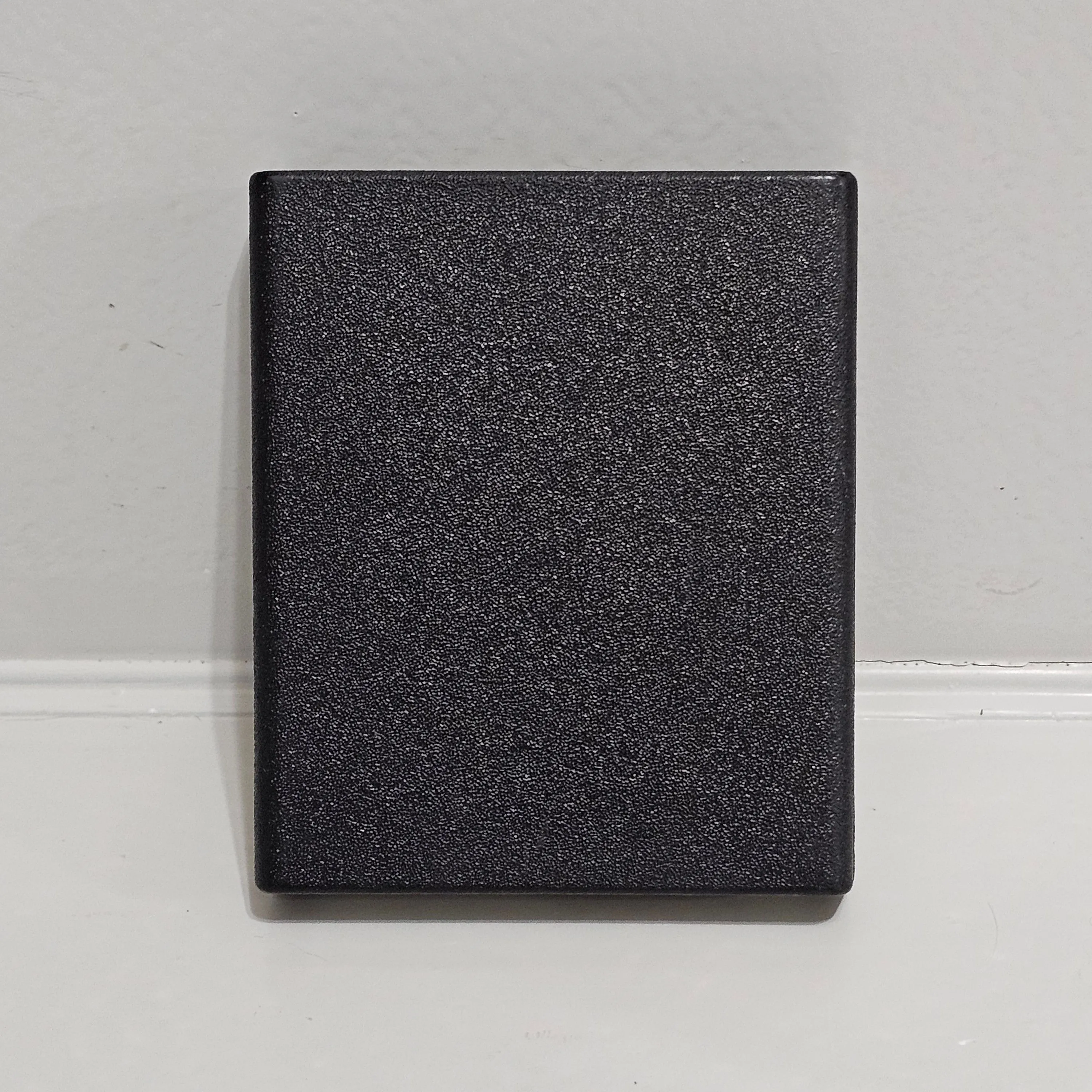 Listing Image Blurred Background
