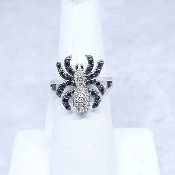 Product image for Spider cz ring black white