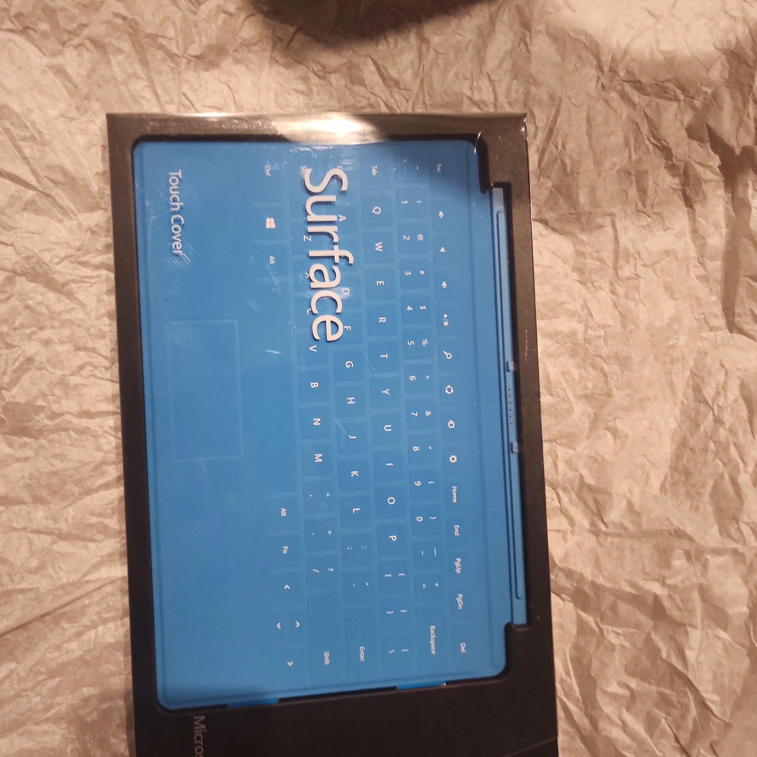 Product image for Microsoft Surface Touch Cover Keyboard Cyan Blue Model 1515 D5S-00004
