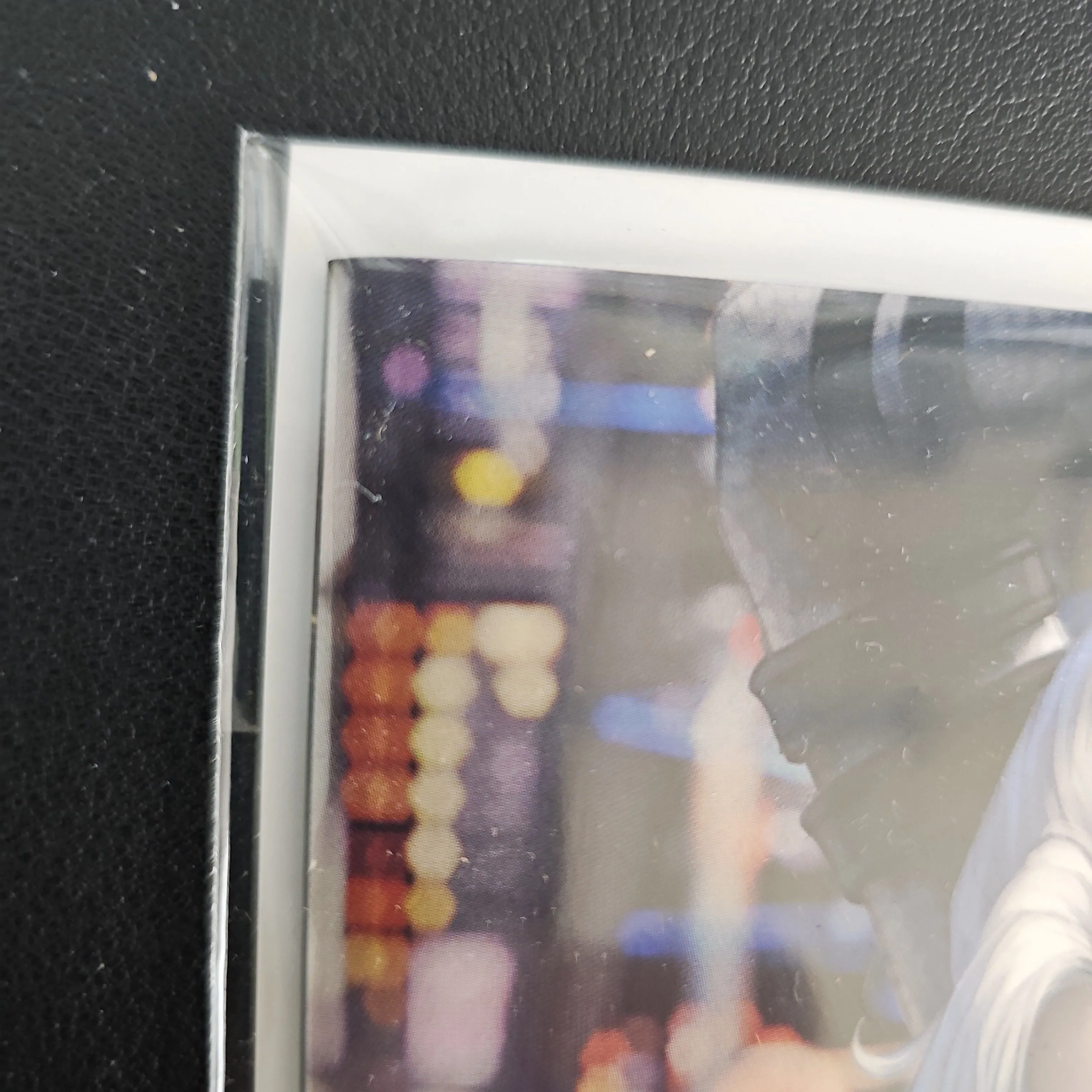 Listing Image Blurred Background