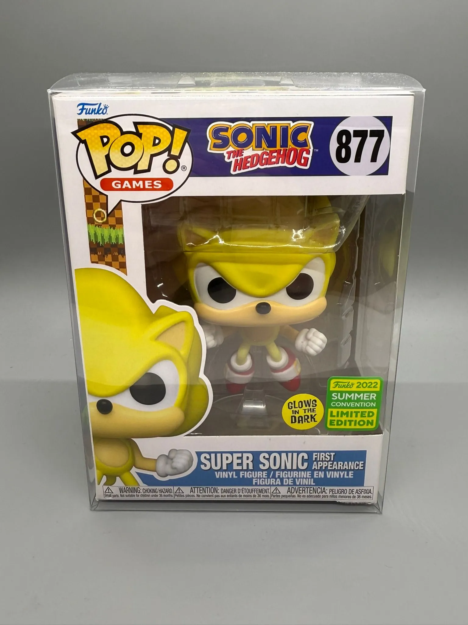 Product image for Funko Pop! 877 Sonic the Hedgehog- Super Sonic First Appearance (Glow in the dark).