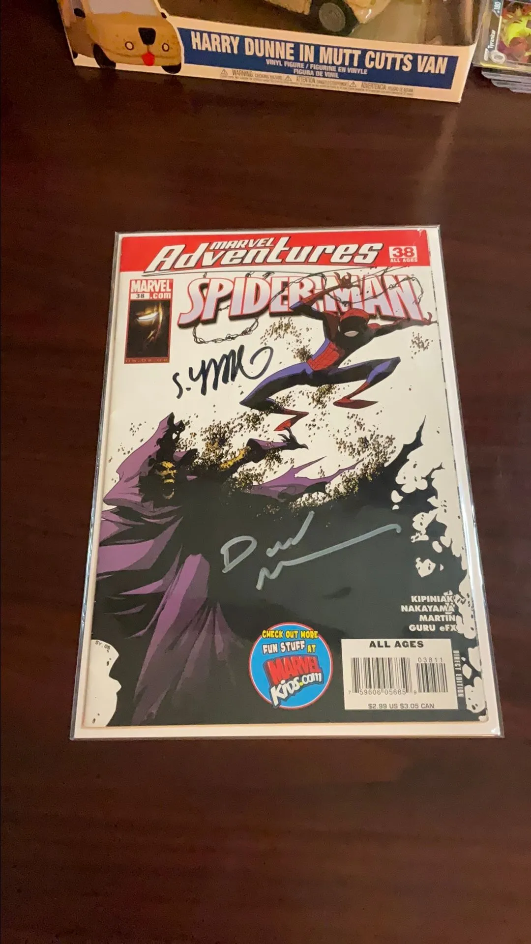 Product image for Marvel Adventures Spider-Man #38 signed Skottie Young & David Nakayama w/ COA