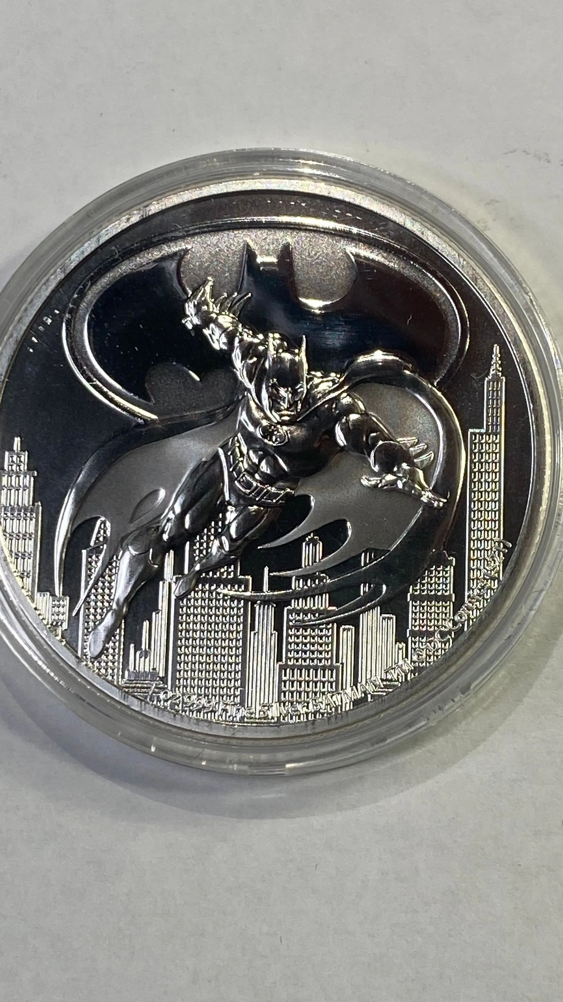 Product image for 2021 Niue BATMAN 0.999 Silver 1 Ounce $2 Coin