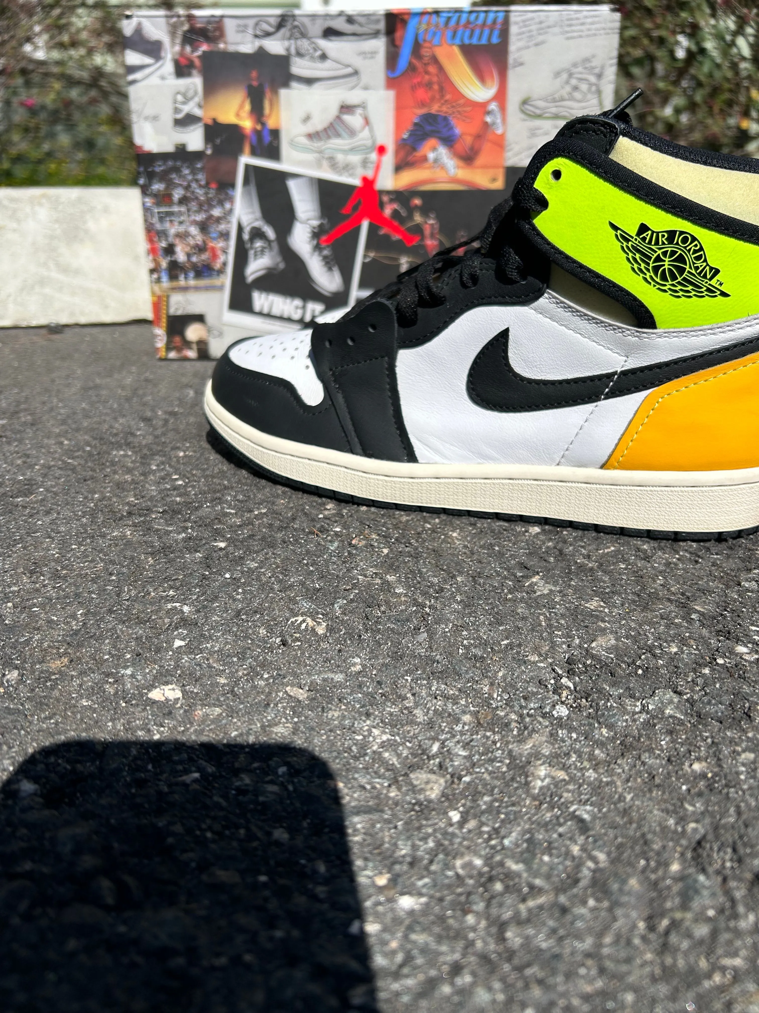 Product image for Air Jordan High OG (Volt Gold)