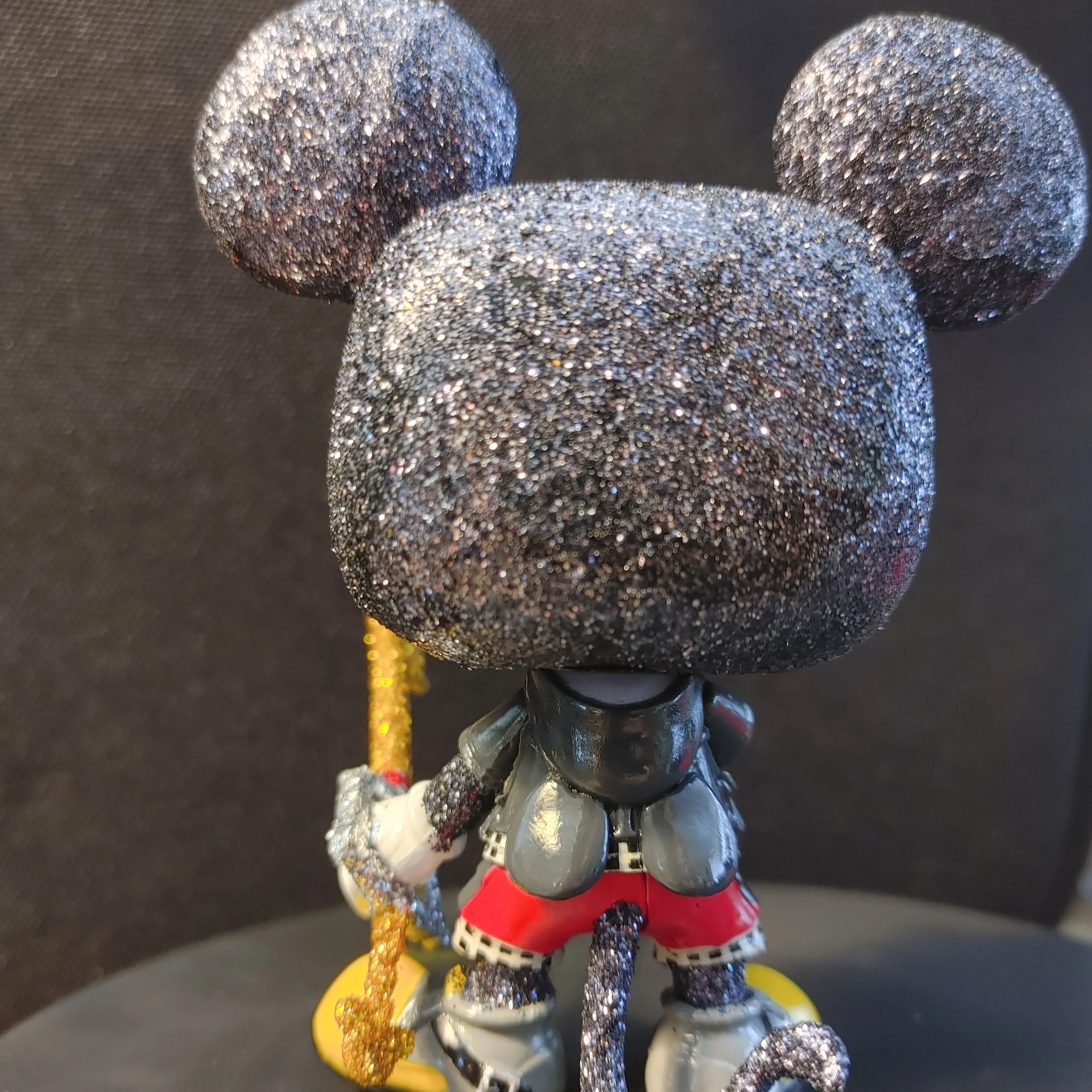 Listing Image Blurred Background