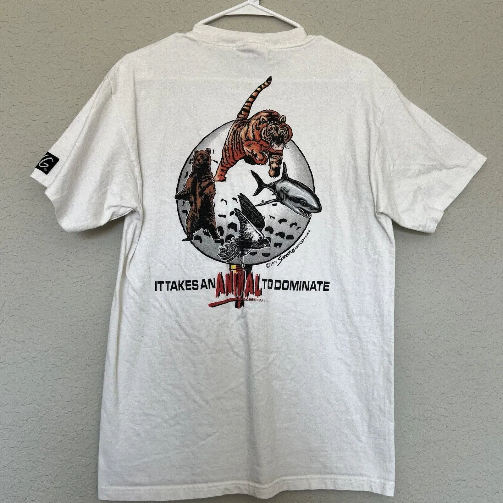 Product image for Vintage 90s Scratch Golfing Animal Golf Ball Brand Shirt Size Medium 