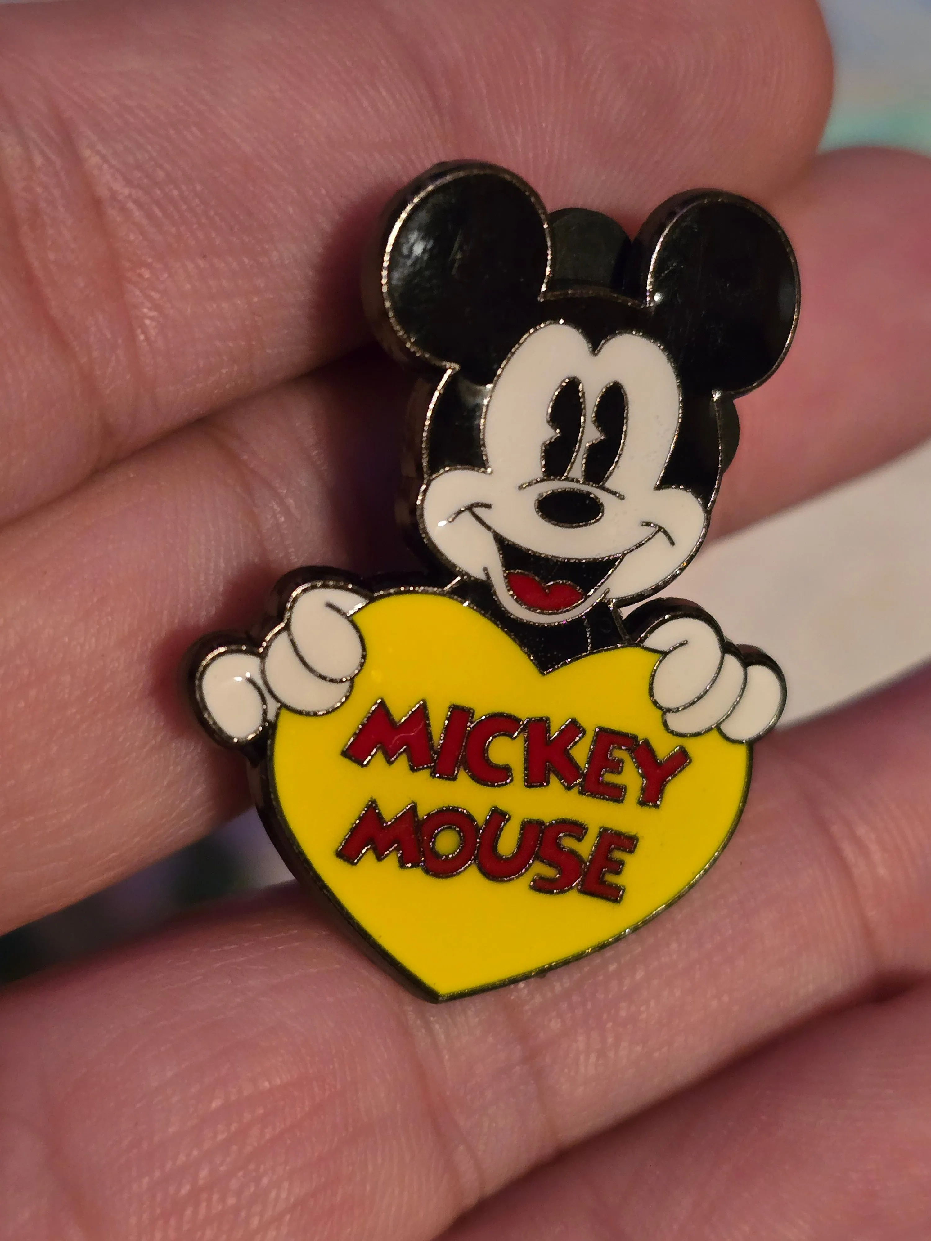 Product image for Mickey Mouse Disney Trading Pin 2018 Yellow Heart Red Letters Collectible