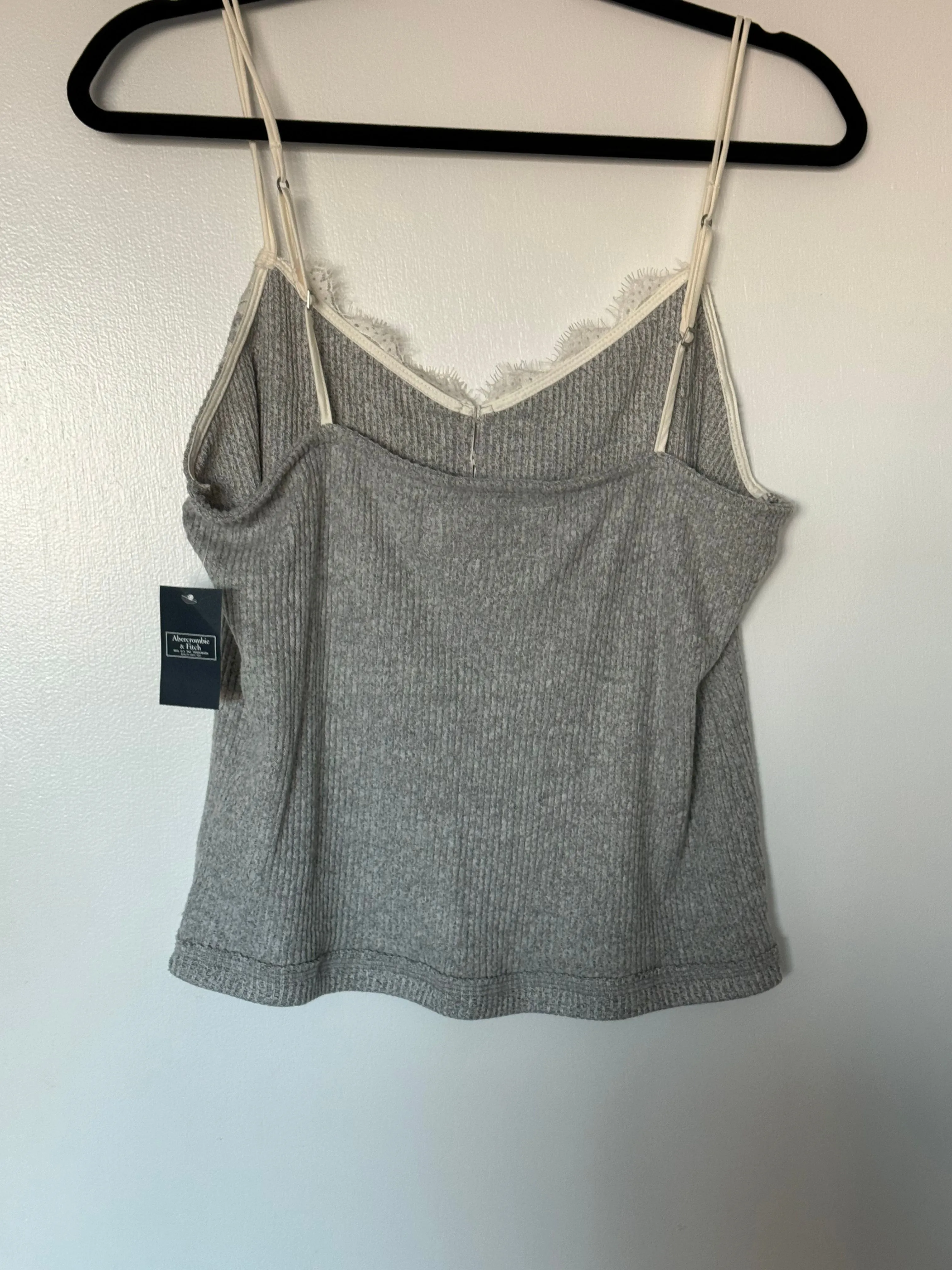 Listing Image Blurred Background