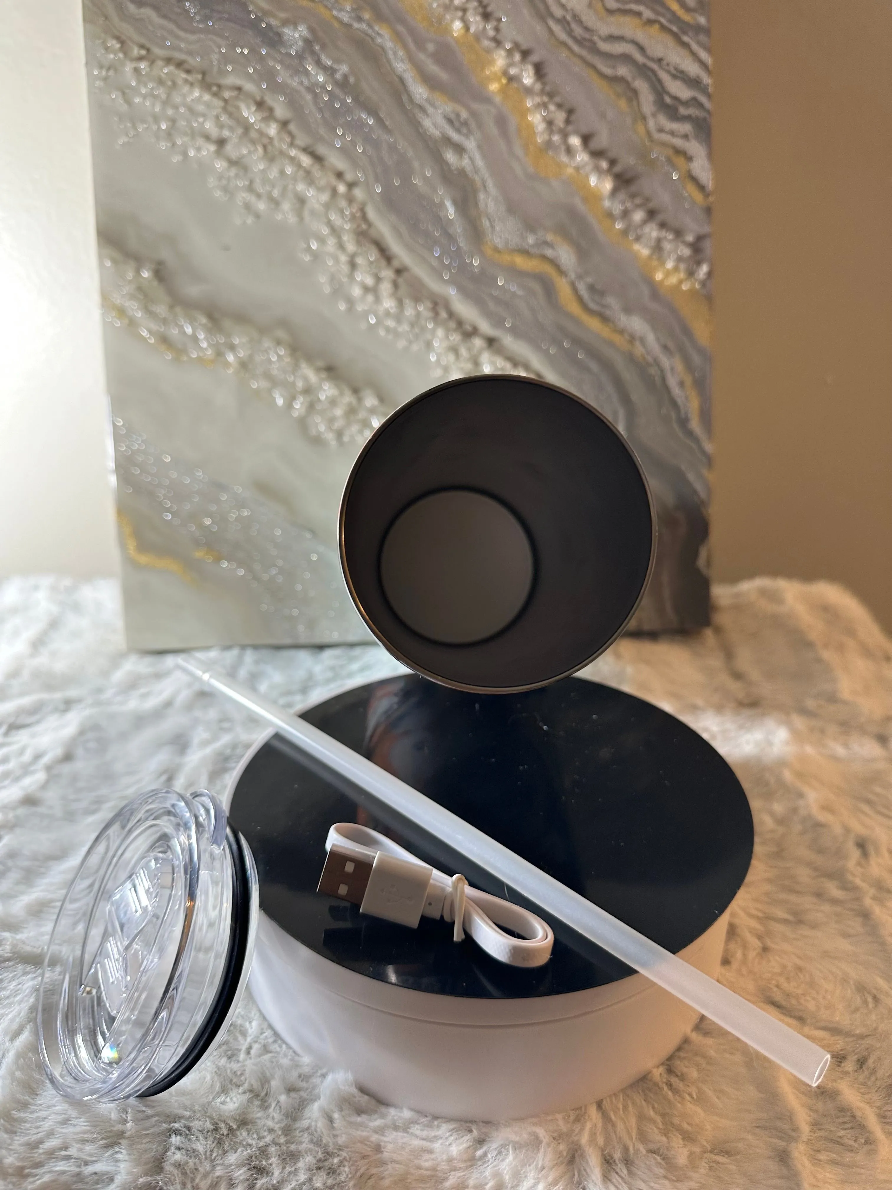Listing Image Blurred Background