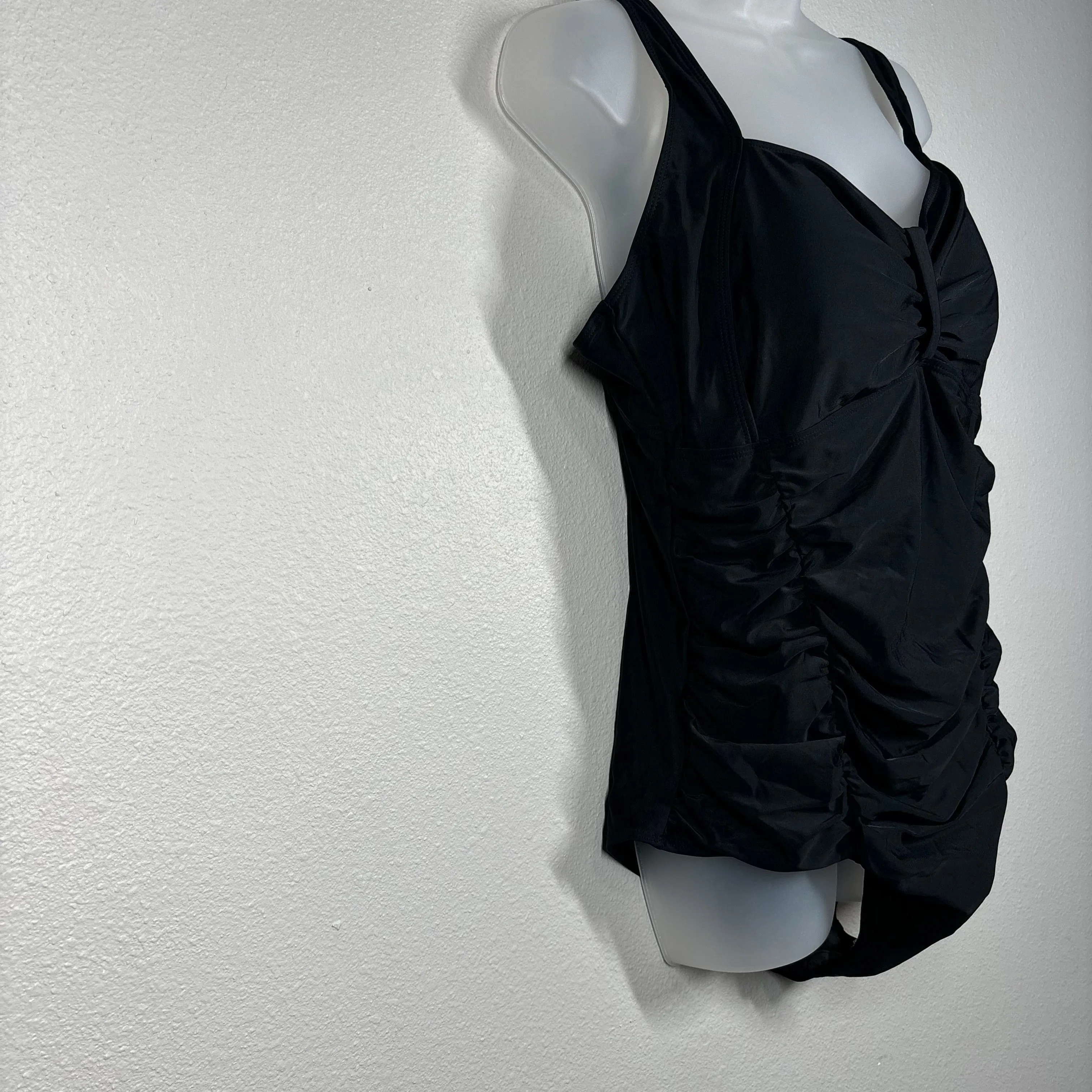 Listing Image Blurred Background