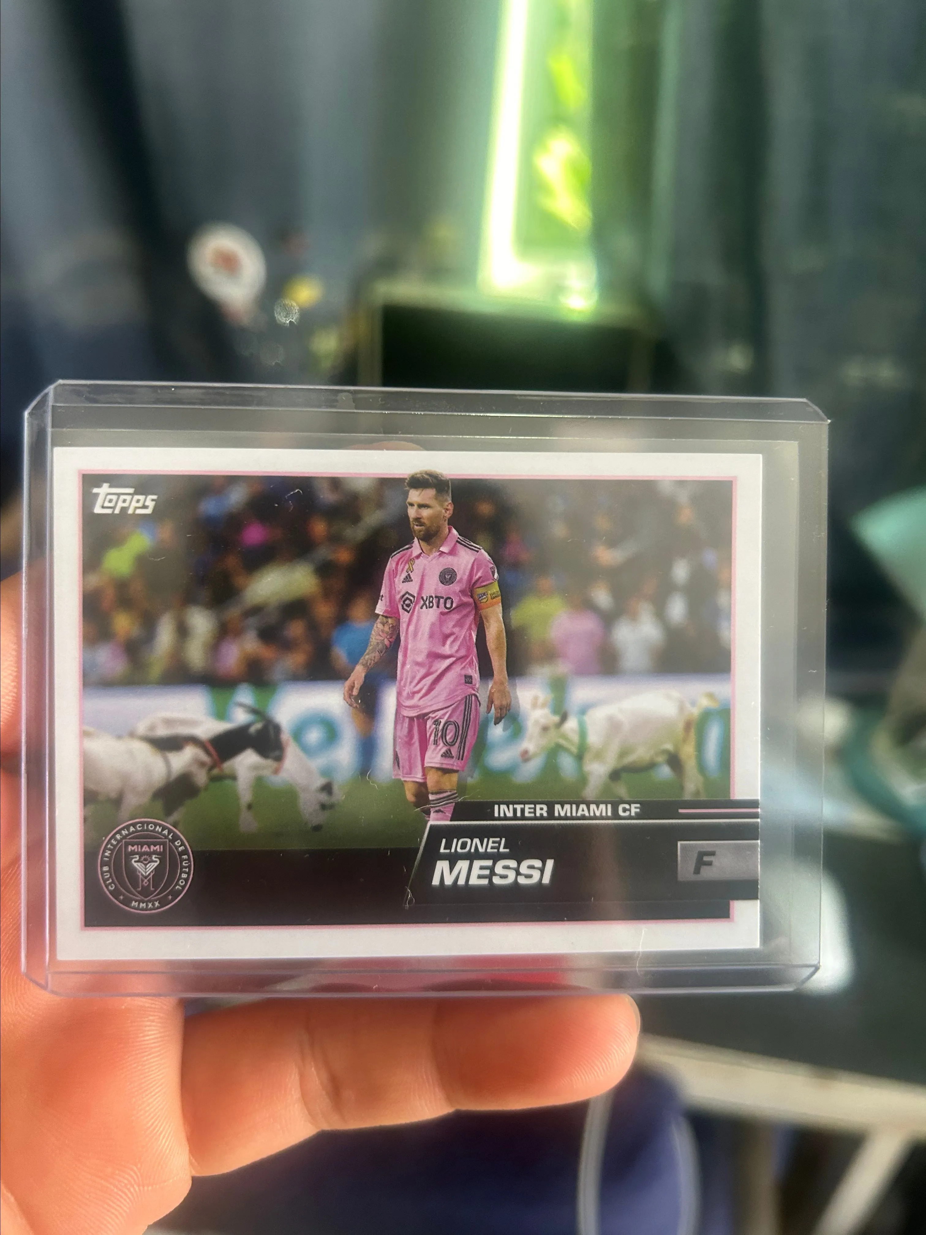 Product image for Trust Cadillac/Mystery Card😎
