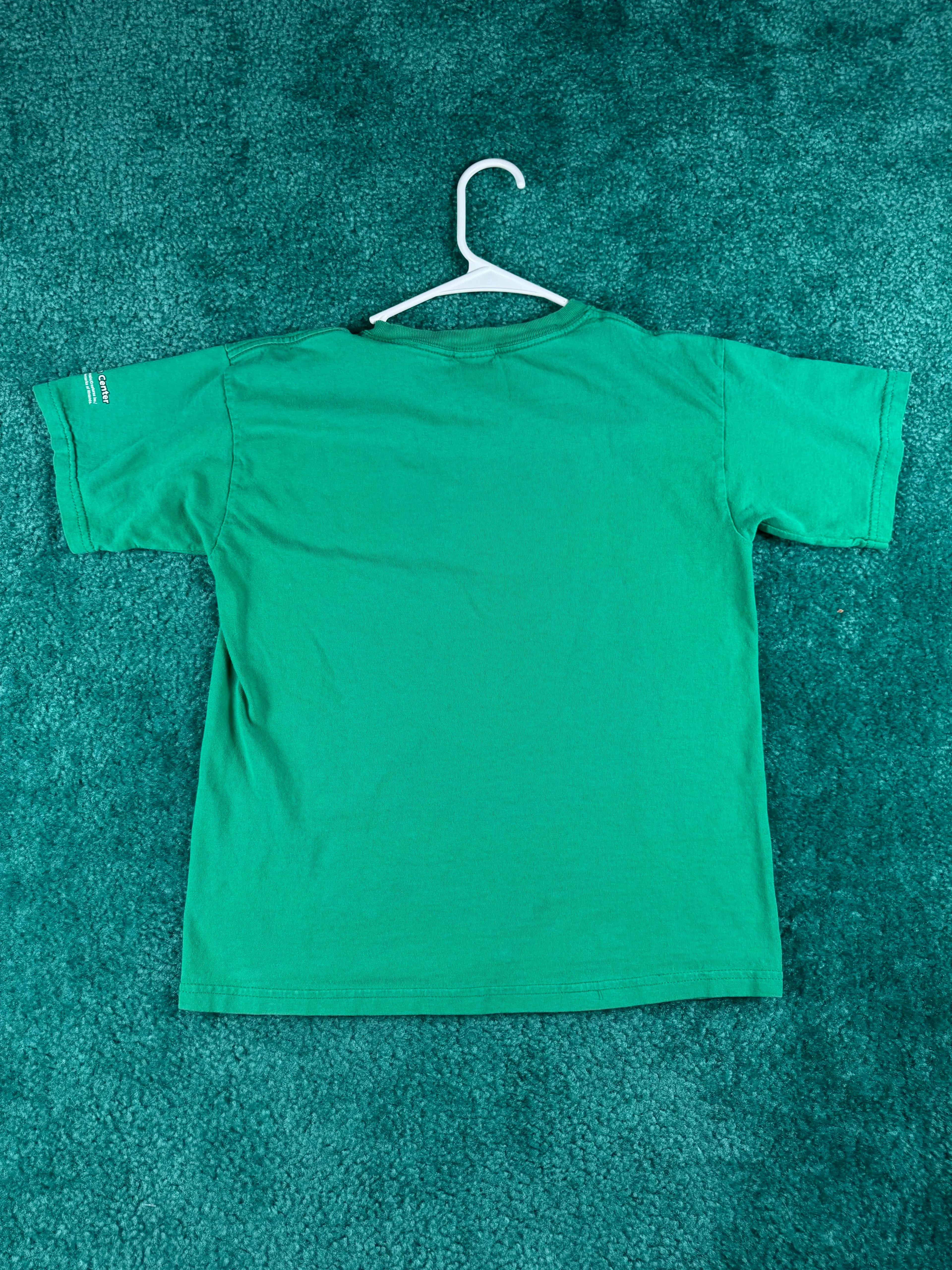 Listing Image Blurred Background