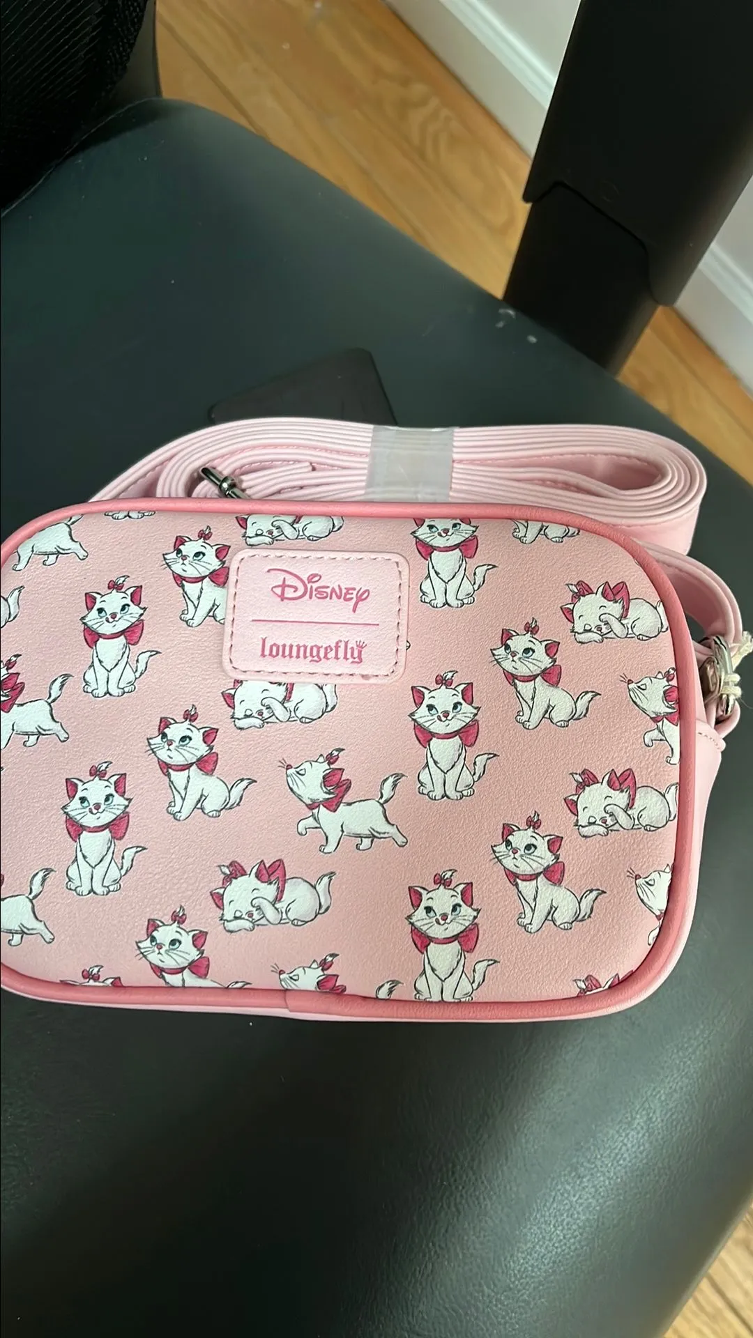 Product image for Mari cat