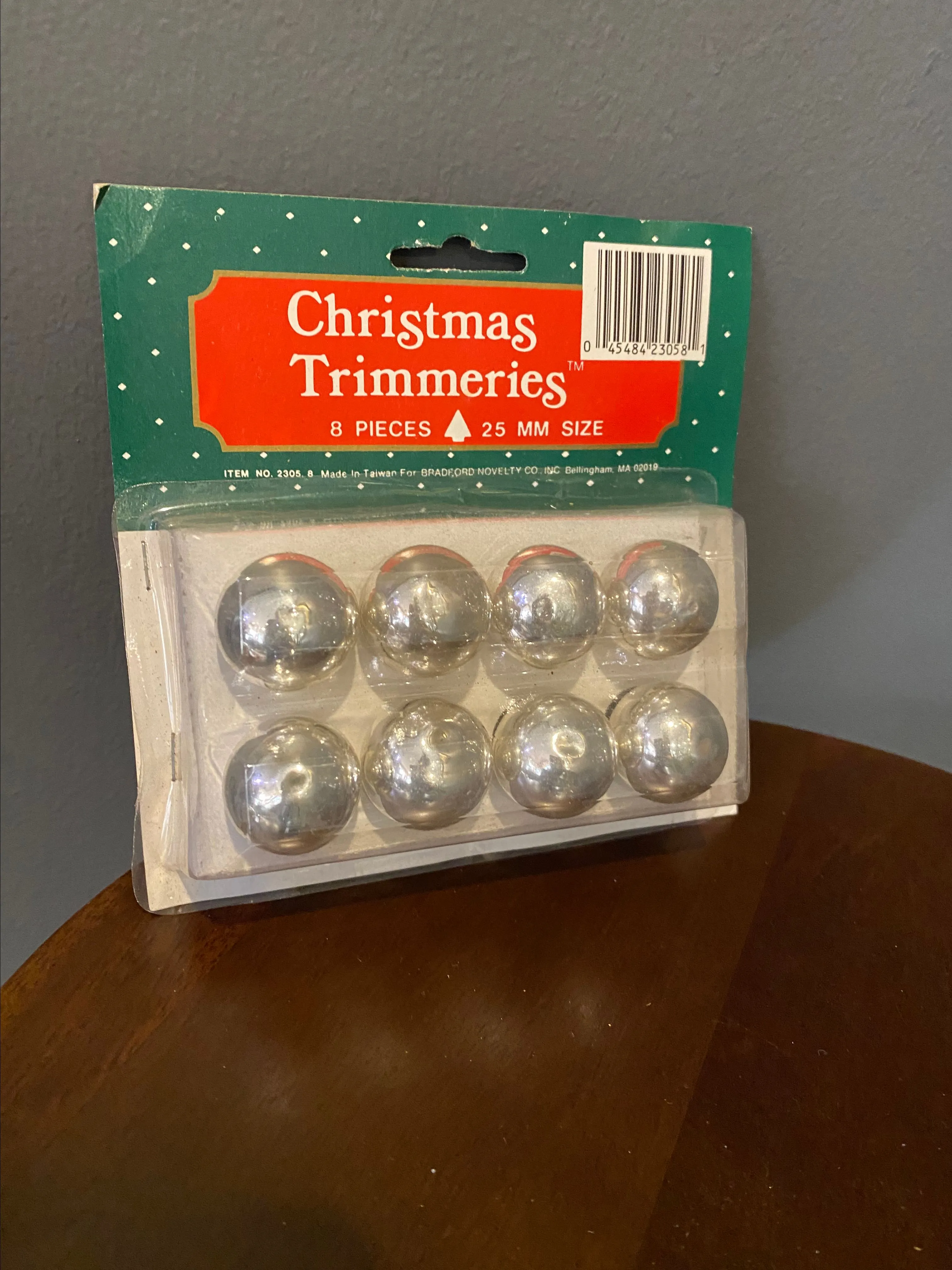 Product image for #13 New Old Stock Bradford Novelty Co 25MM Balls