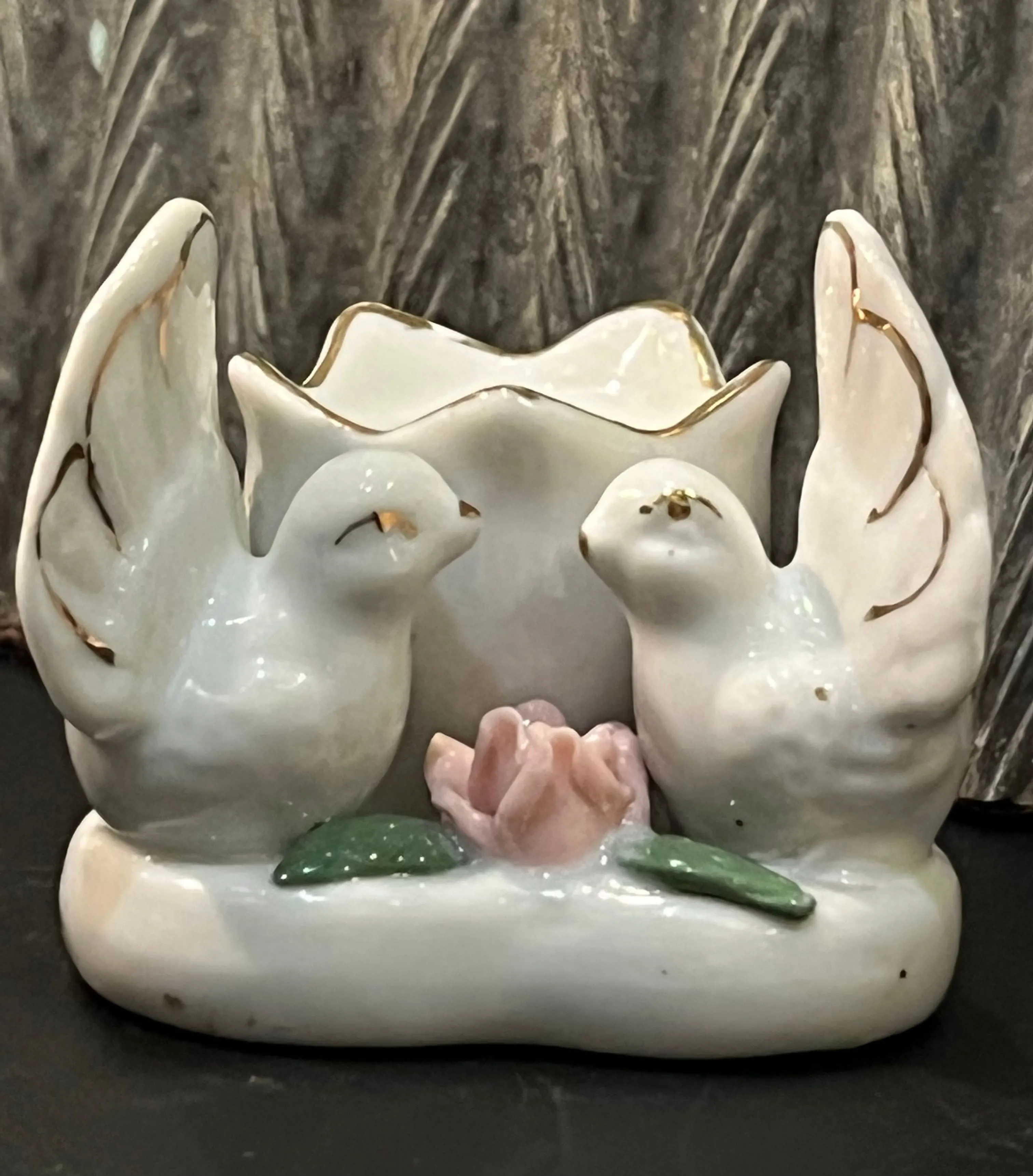 Product image for Vintage Lungs bird Candlestick holder