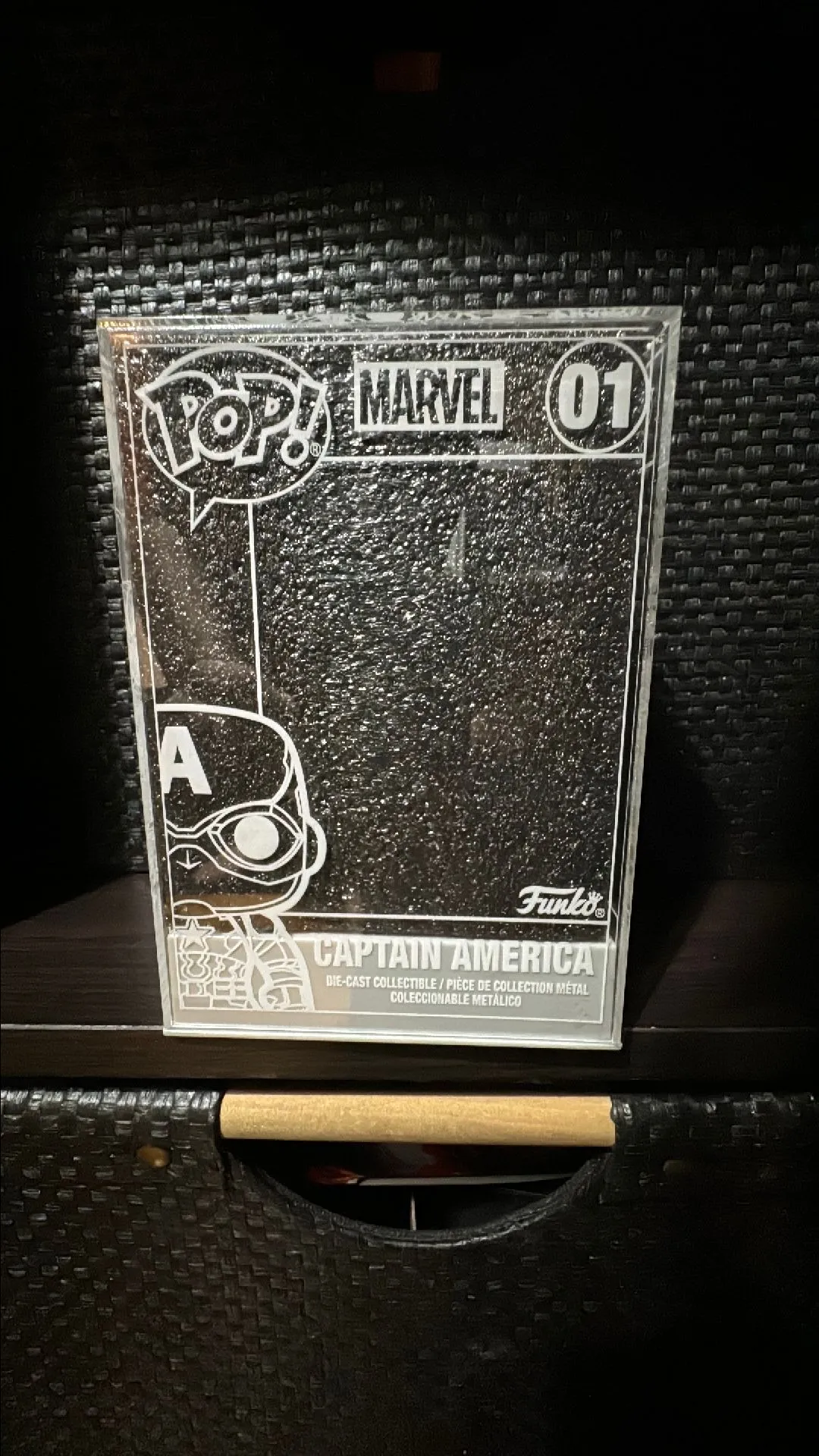 Product image for METAL CAPTAIN AMERICA