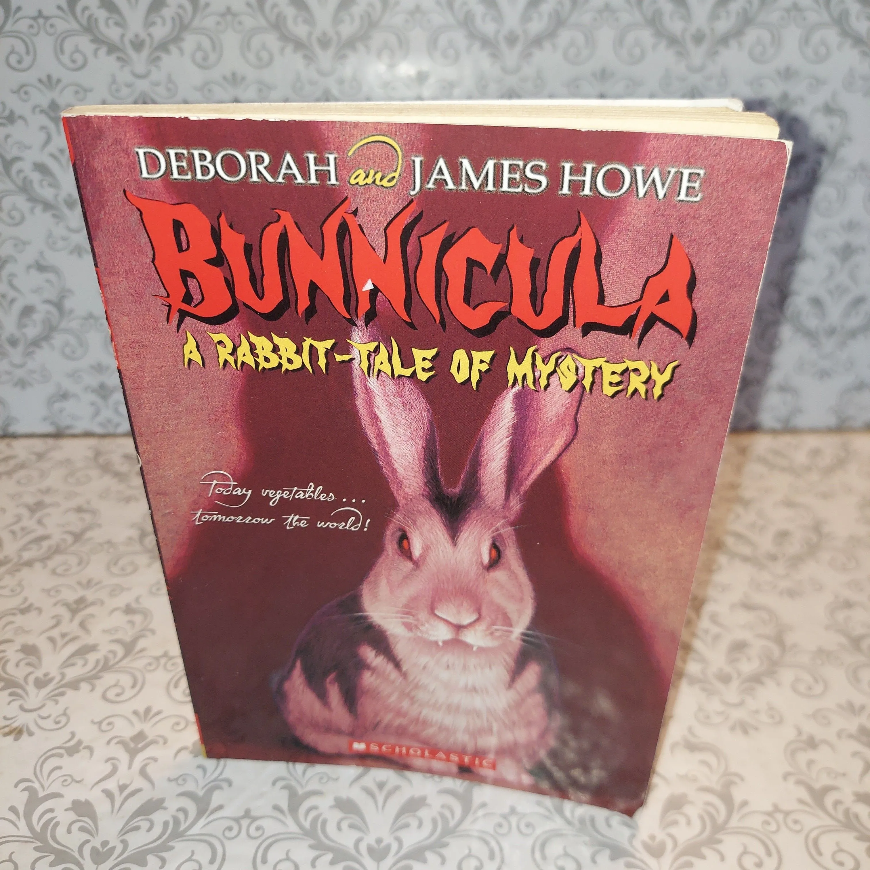 Product image for Bunnicula-A Rabbit Tale of Mystery 