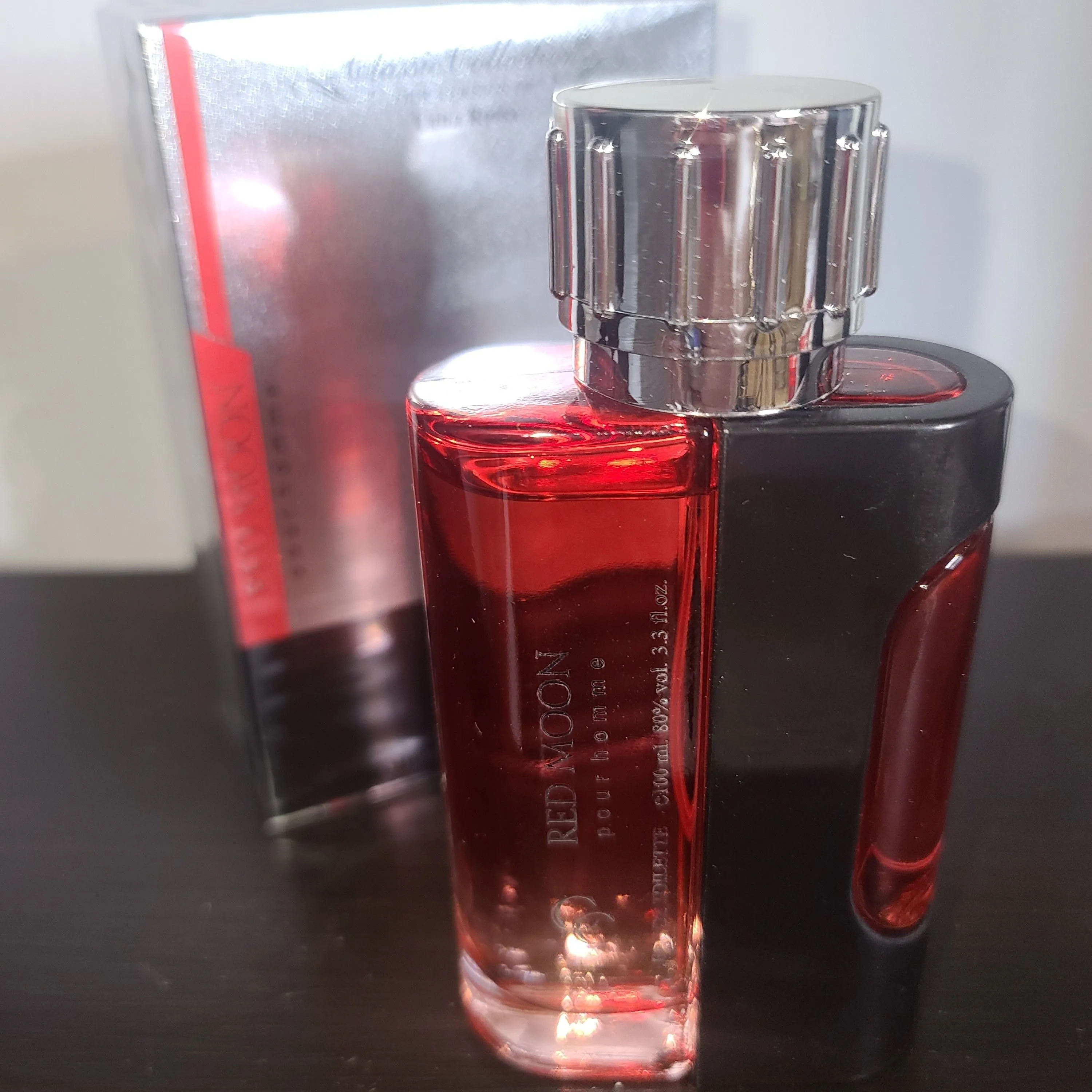 Product image for red moon cologne