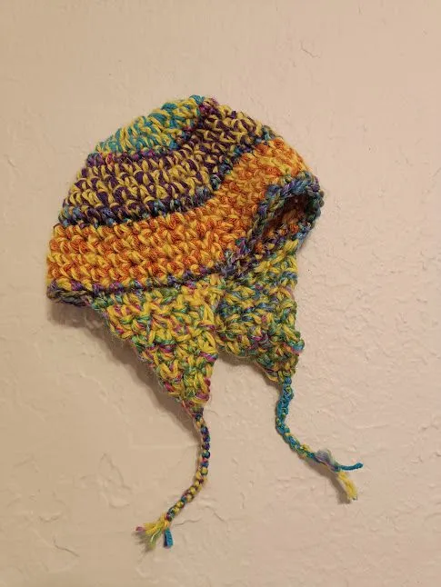 Product image for Crochet hat, colorful synthetic yarns, child size 4