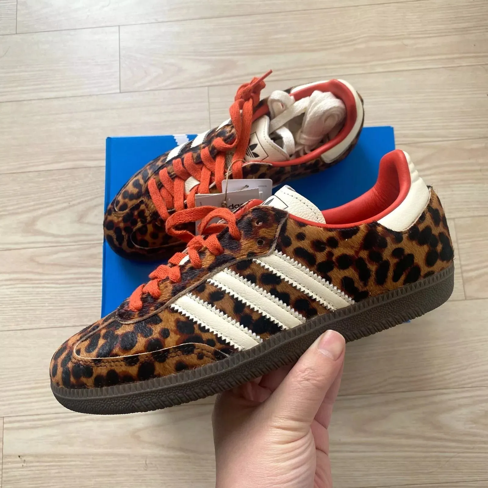 adidas gazelle silver green womens adidas Women Handball Spezial Magic Beige Ivory KI6678, 8.5