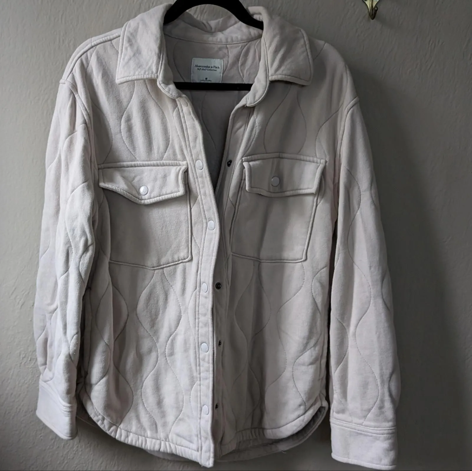 Product image for Abercrombie and Fitch quilted pattern jacket