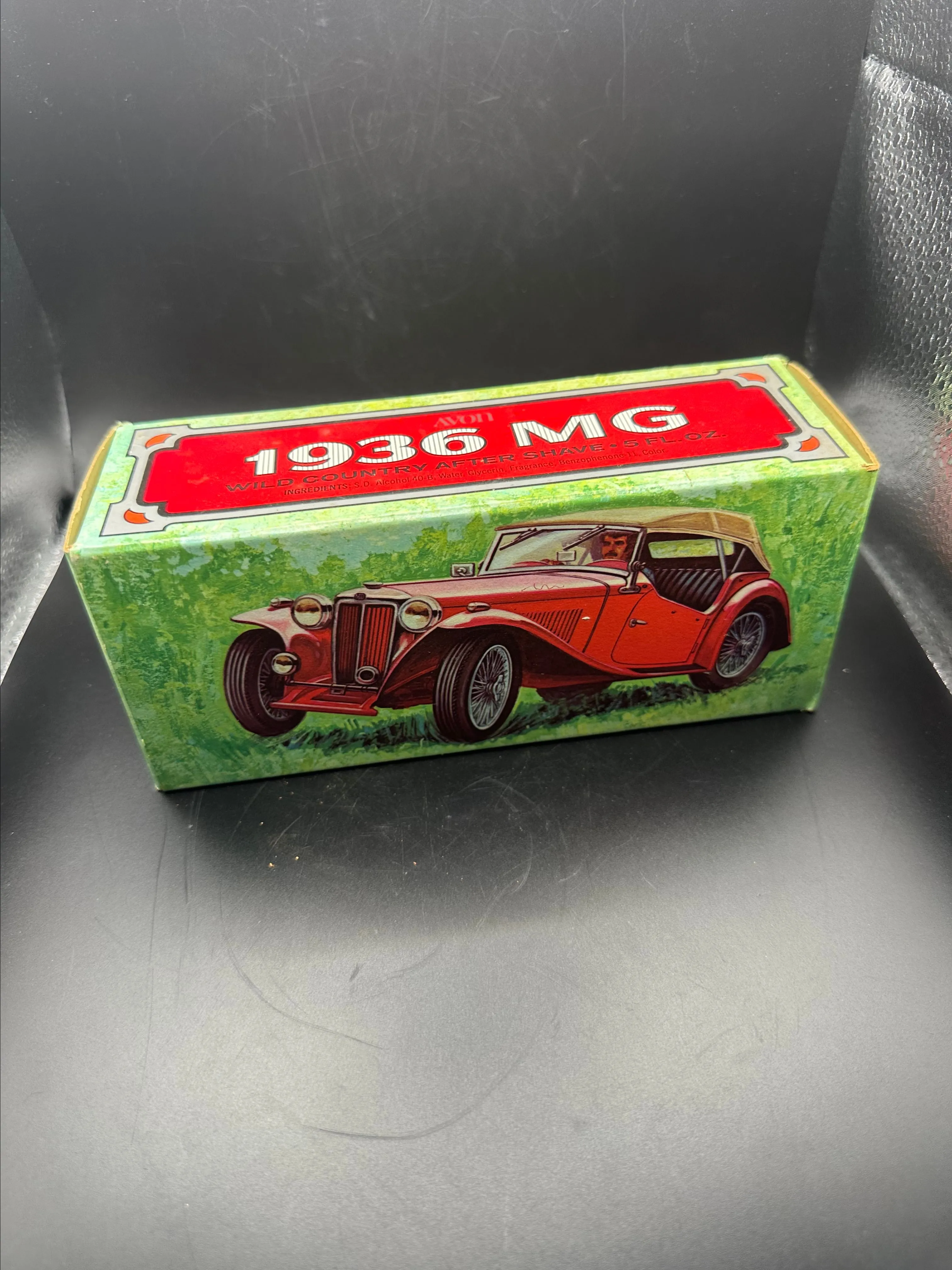 Product image for 0054 - Avon decanter of 1936 MG