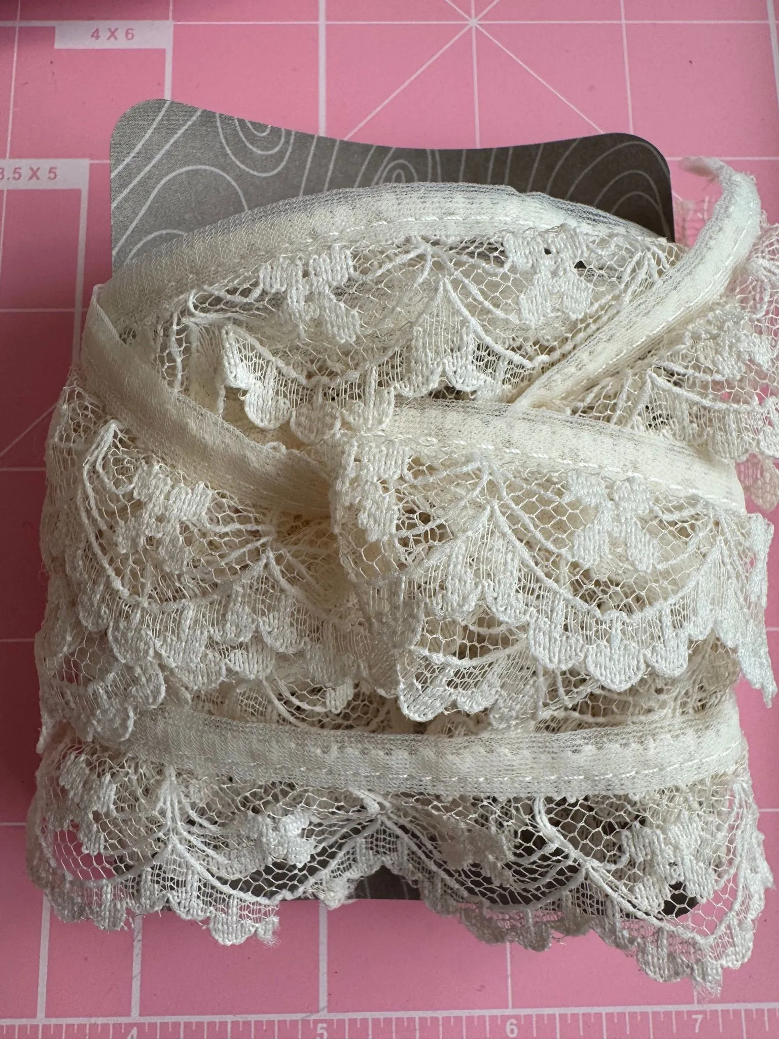 3c012b5b-3d07-4e15-bbd7-e230128c6a3d