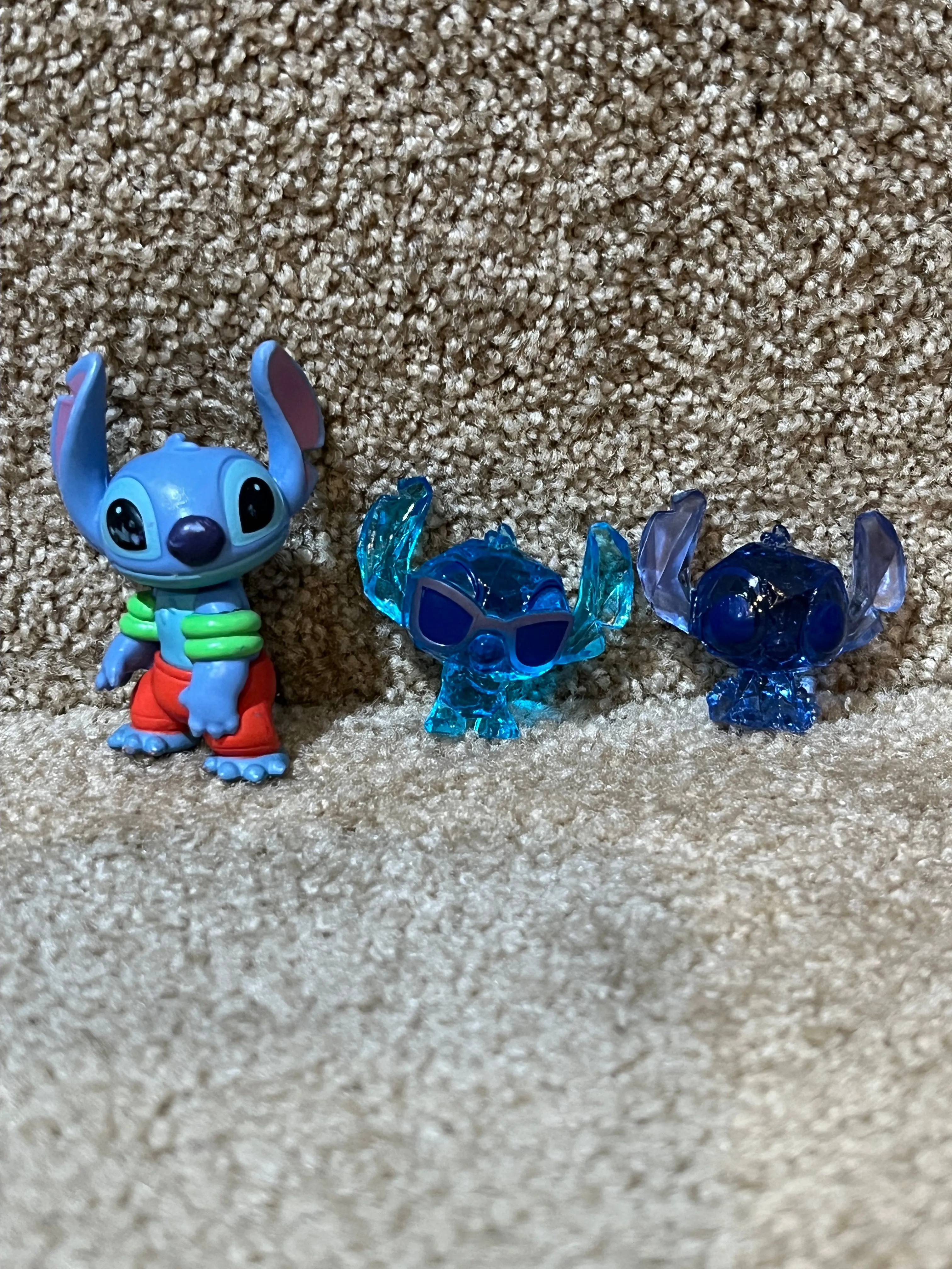 Product image for NEW Disney Crystal Surprise figure STITCH & pvc figure lot of 3