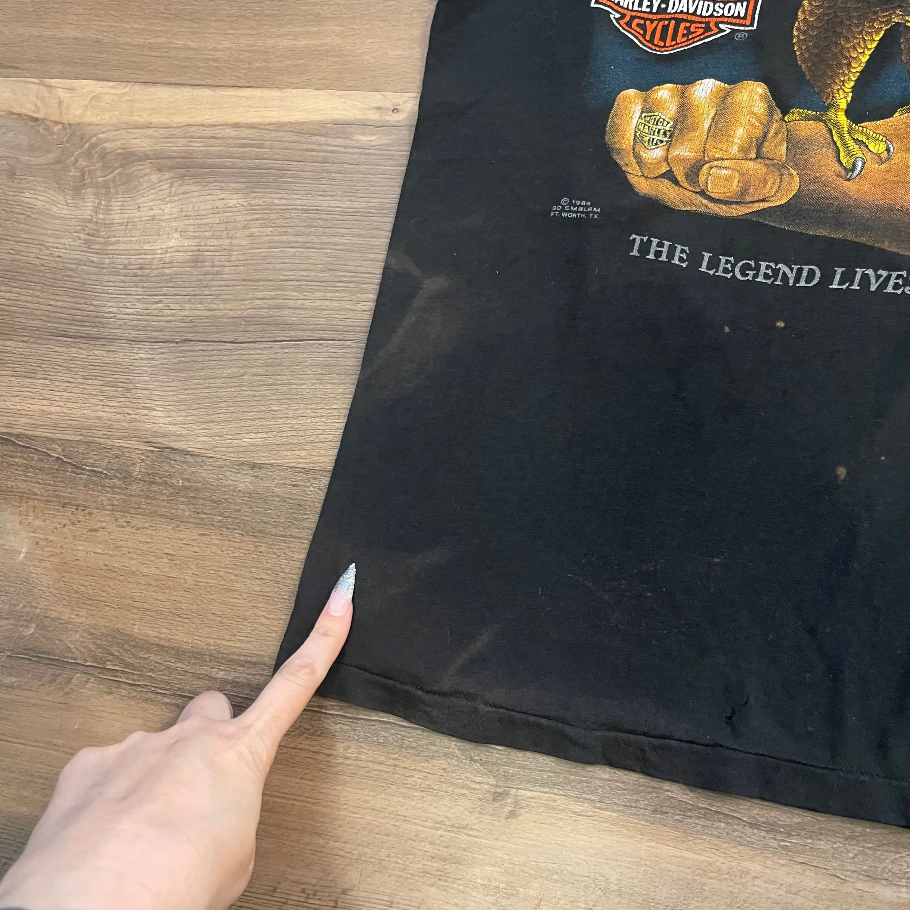 Listing Image Blurred Background