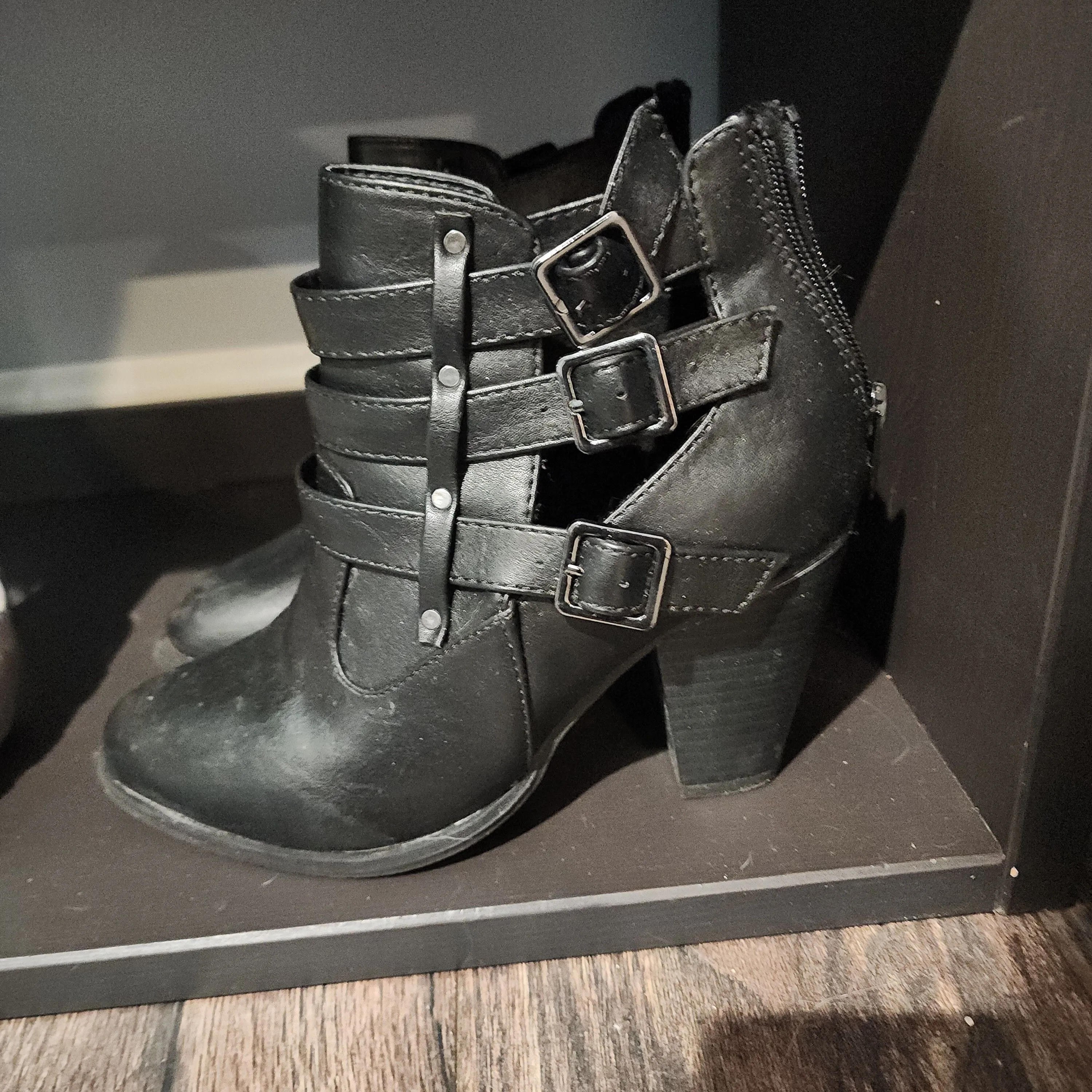 Product image for booties 