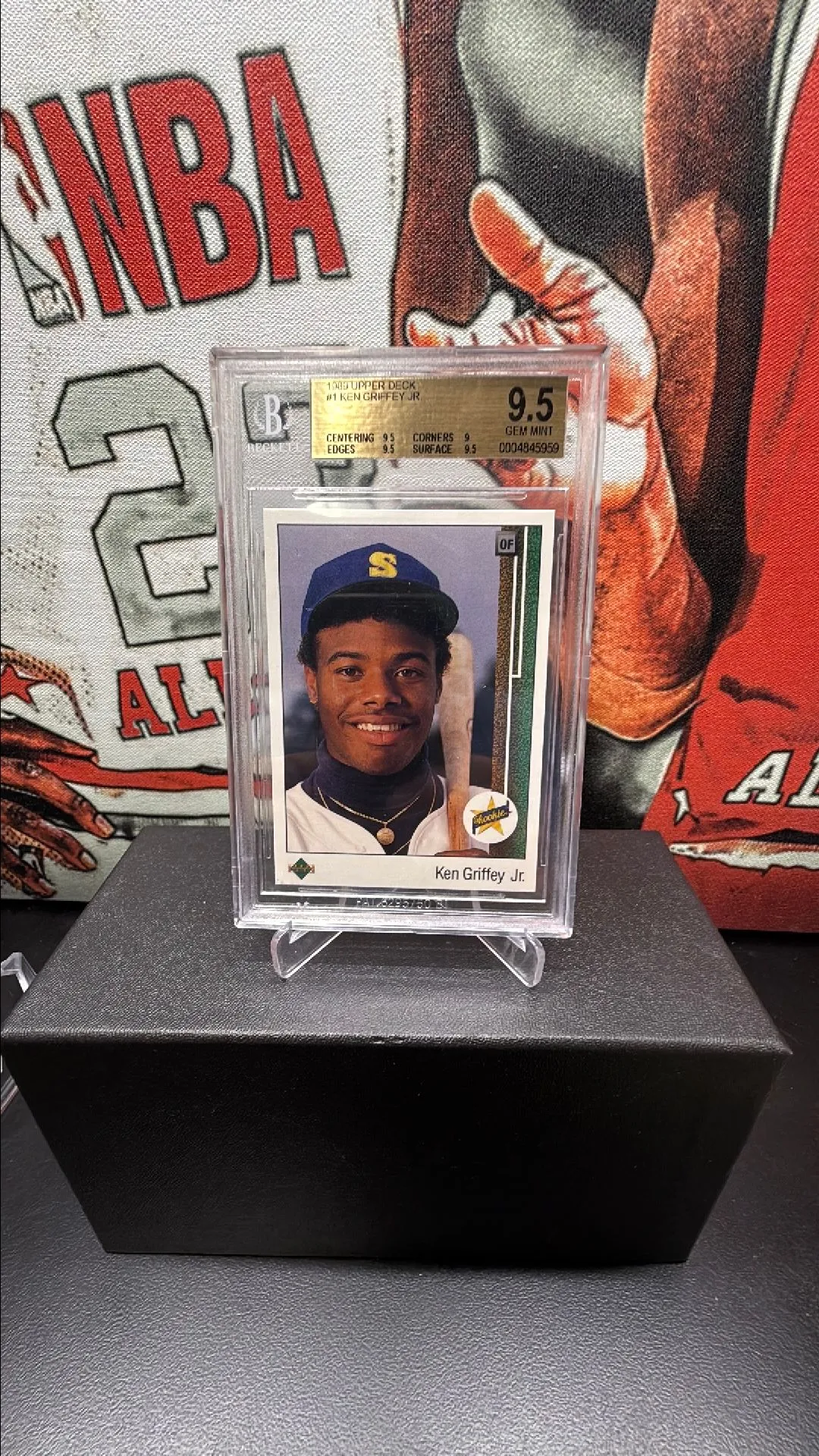 Product image for Ken Griffey jr upper deck rookie Beckett 9.5