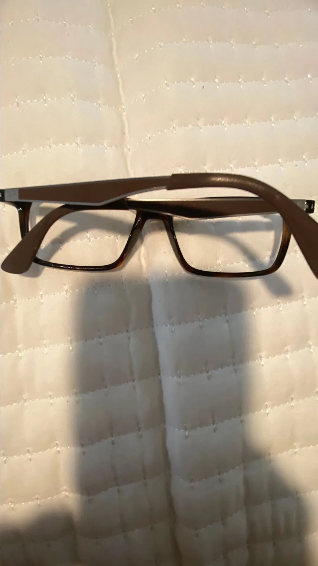 Listing Image Blurred Background