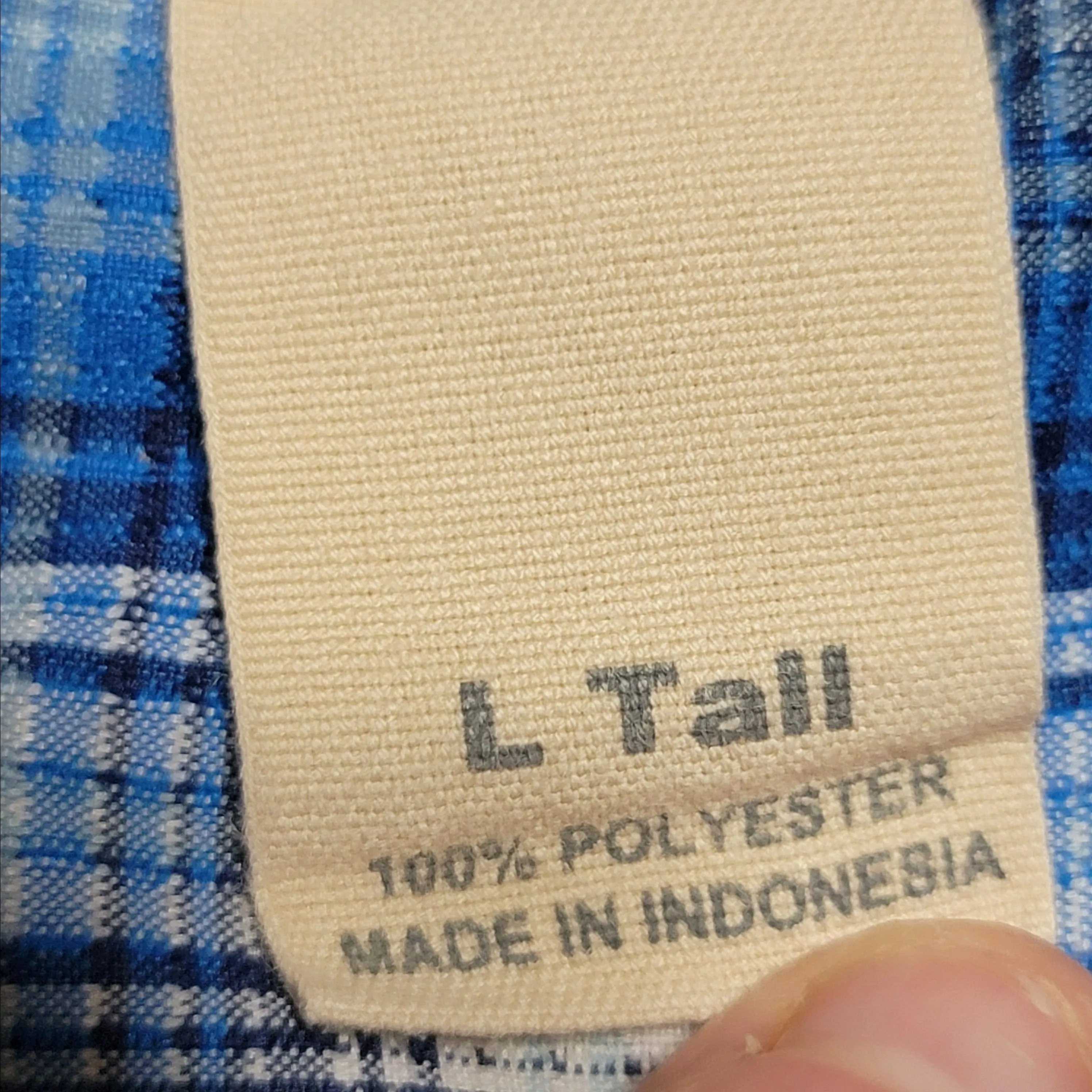 Listing Image Blurred Background