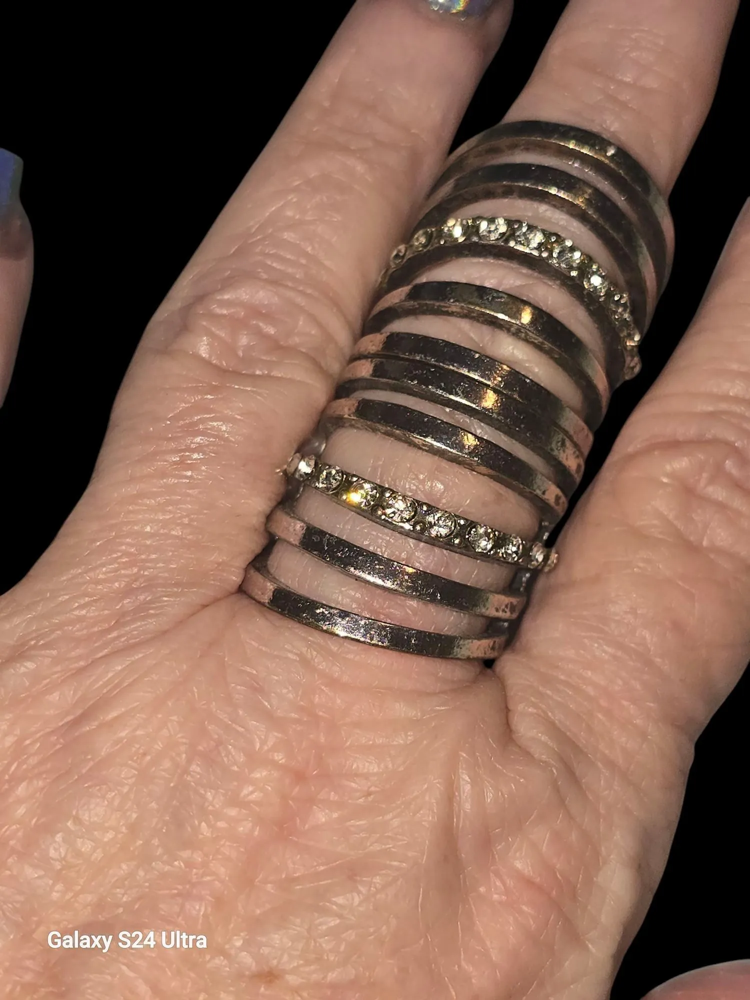 Product image for 088 Vintage Silvertone Hinged Knuckle Ring With Clear Rhinestones  Sz. 7