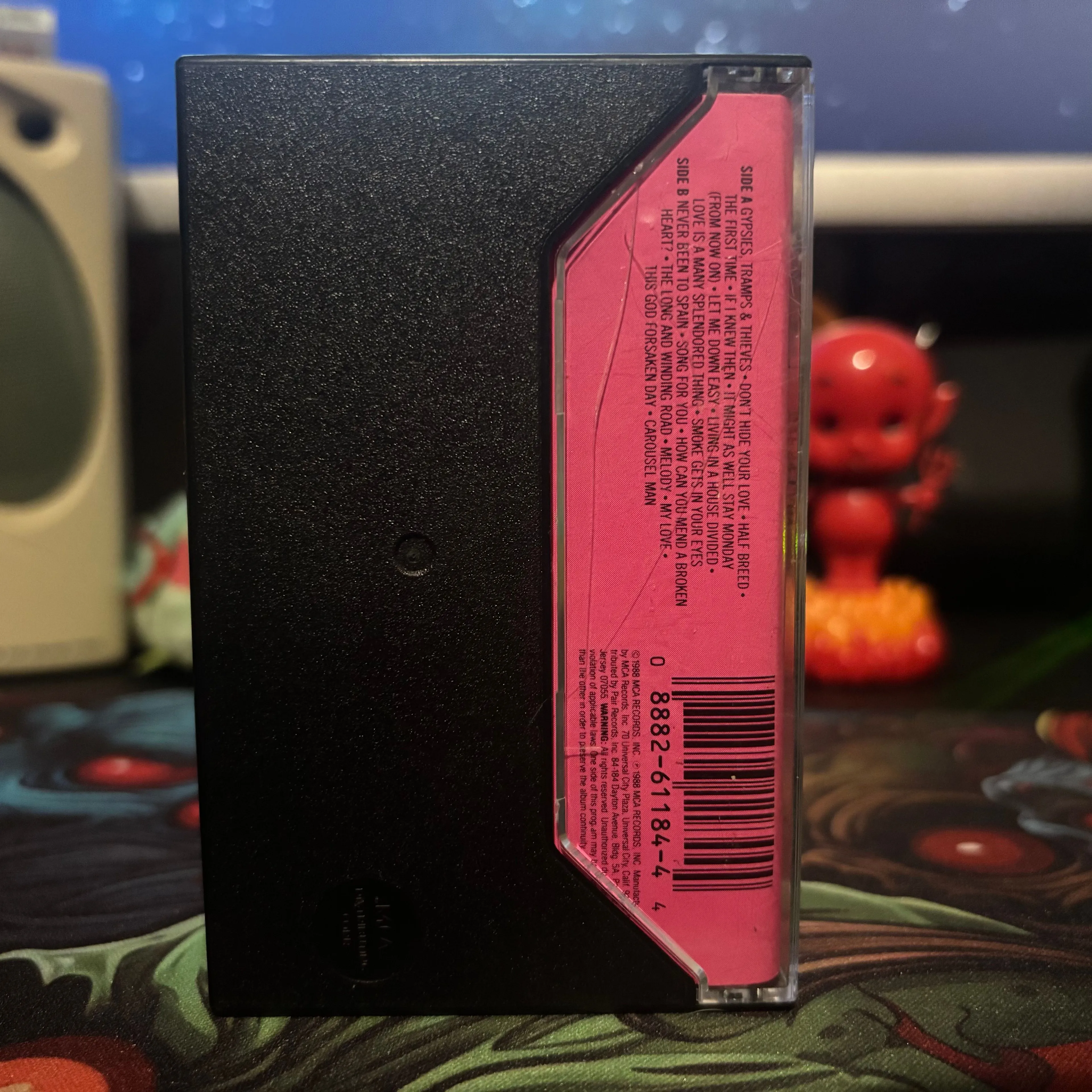 Listing Image Blurred Background