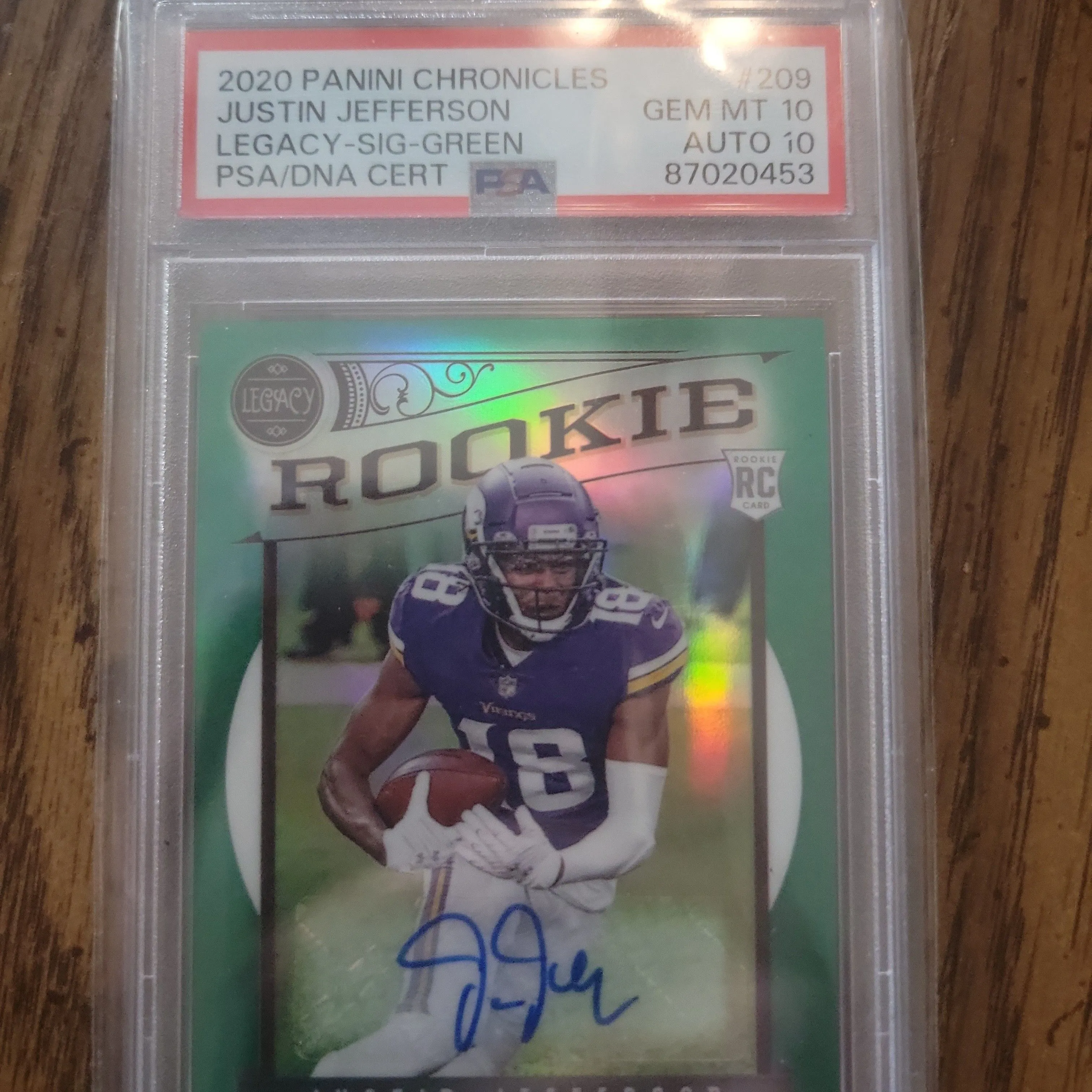 Product image for Justin Jefferson Rookie Auto /25