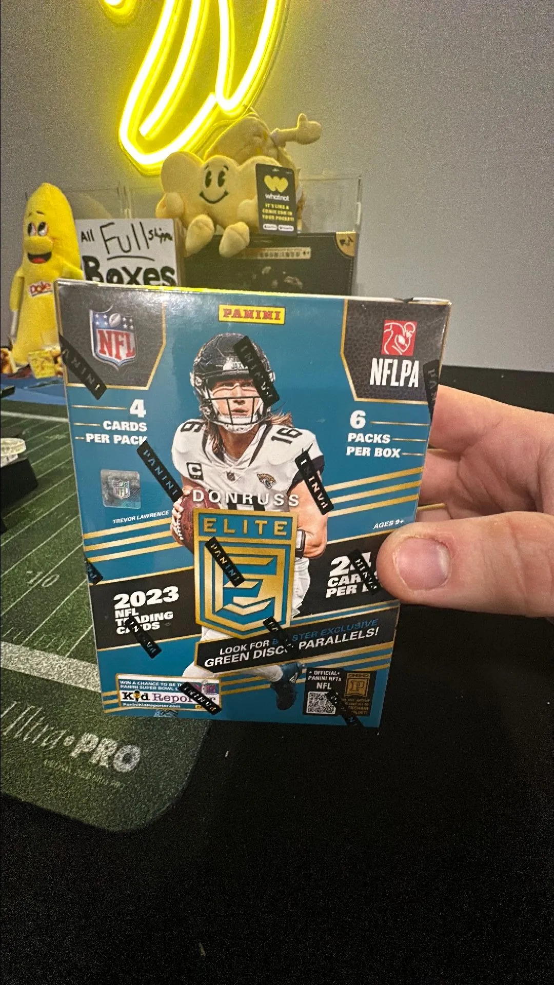 Product image for 2023 Panini Donruss Elite Football NFL Blaster Box
