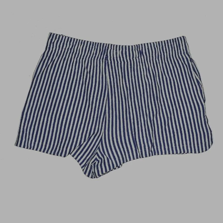 Listing Image Blurred Background