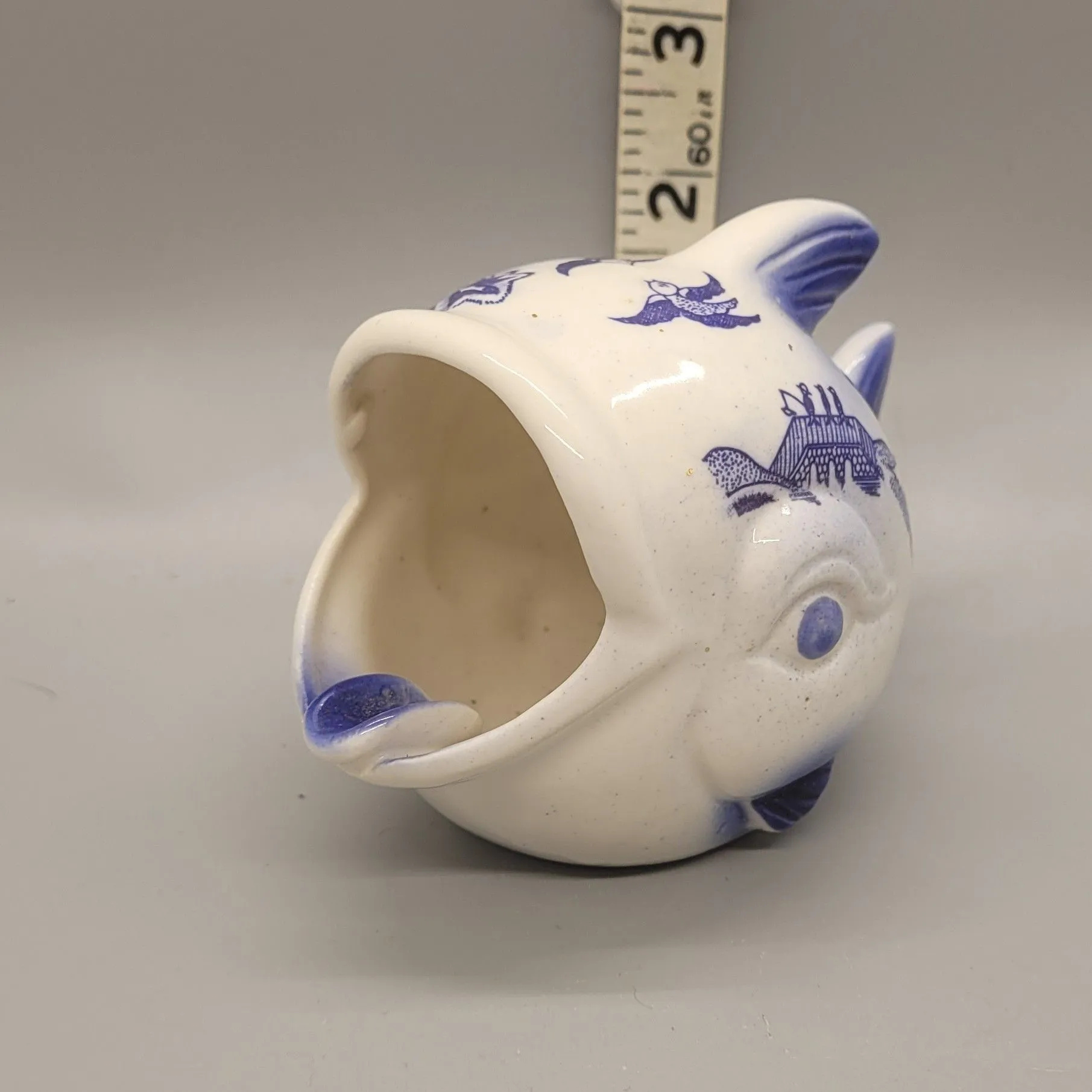 Product image for whale ashtray or sponge holder
