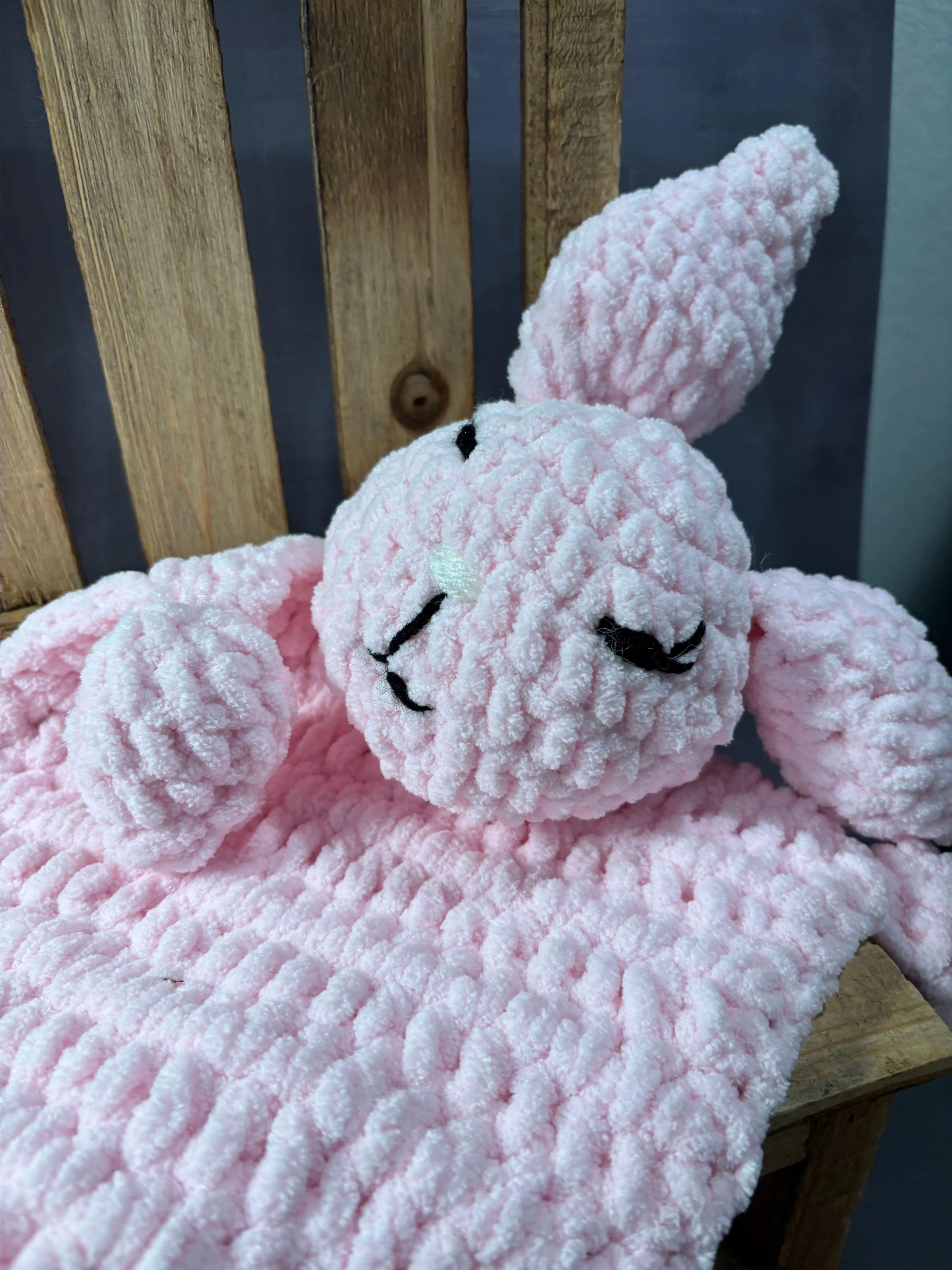 Product image for Bunny Lovie pink, Crochet