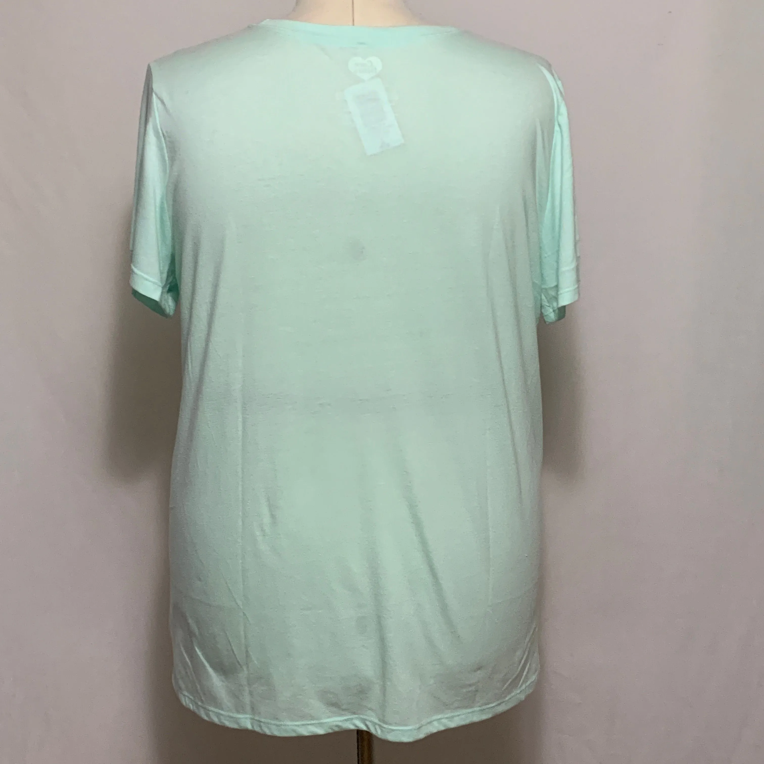 Listing Image Blurred Background