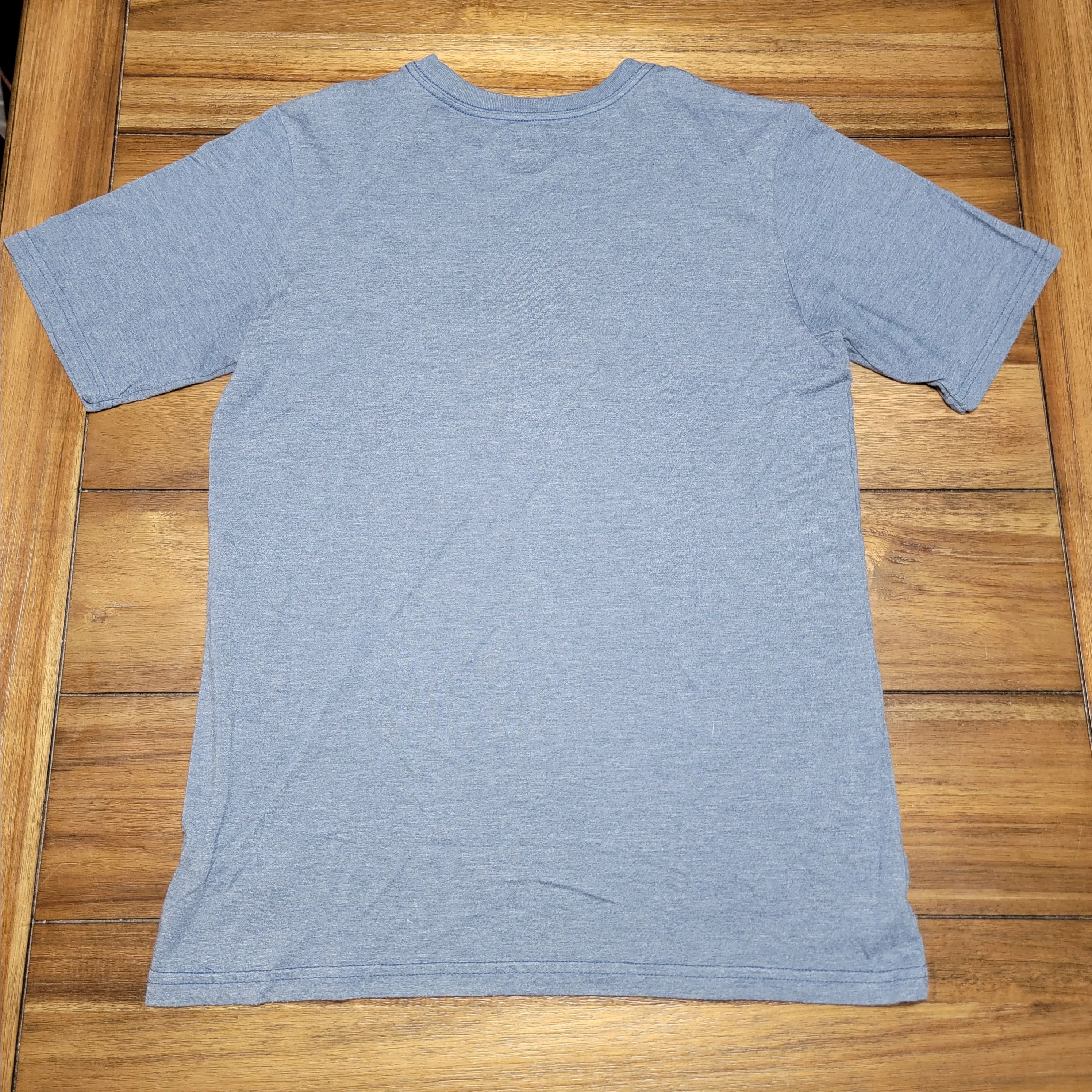 Listing Image Blurred Background