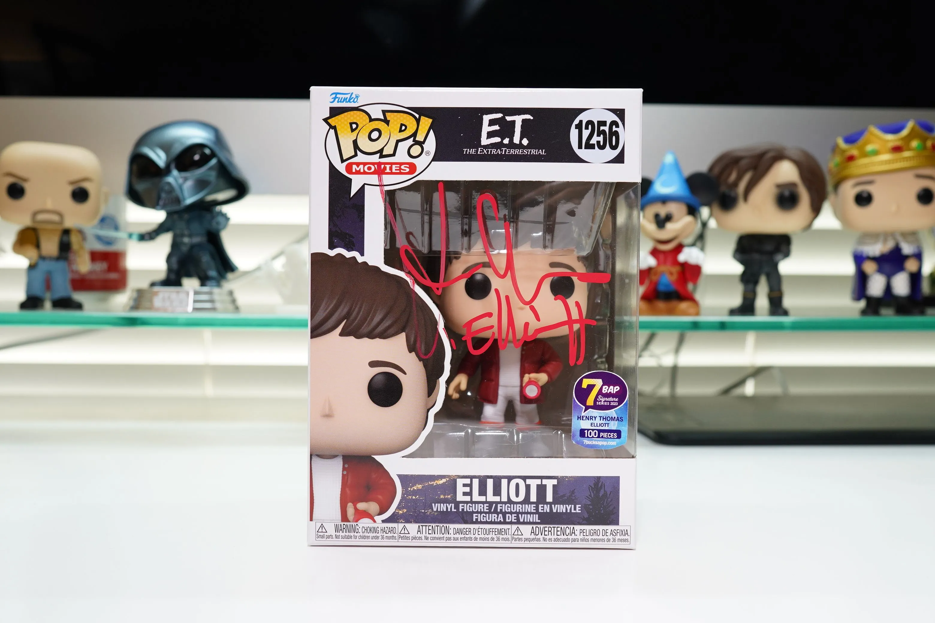 Product image for Elliott (with Flashlight) #1256
