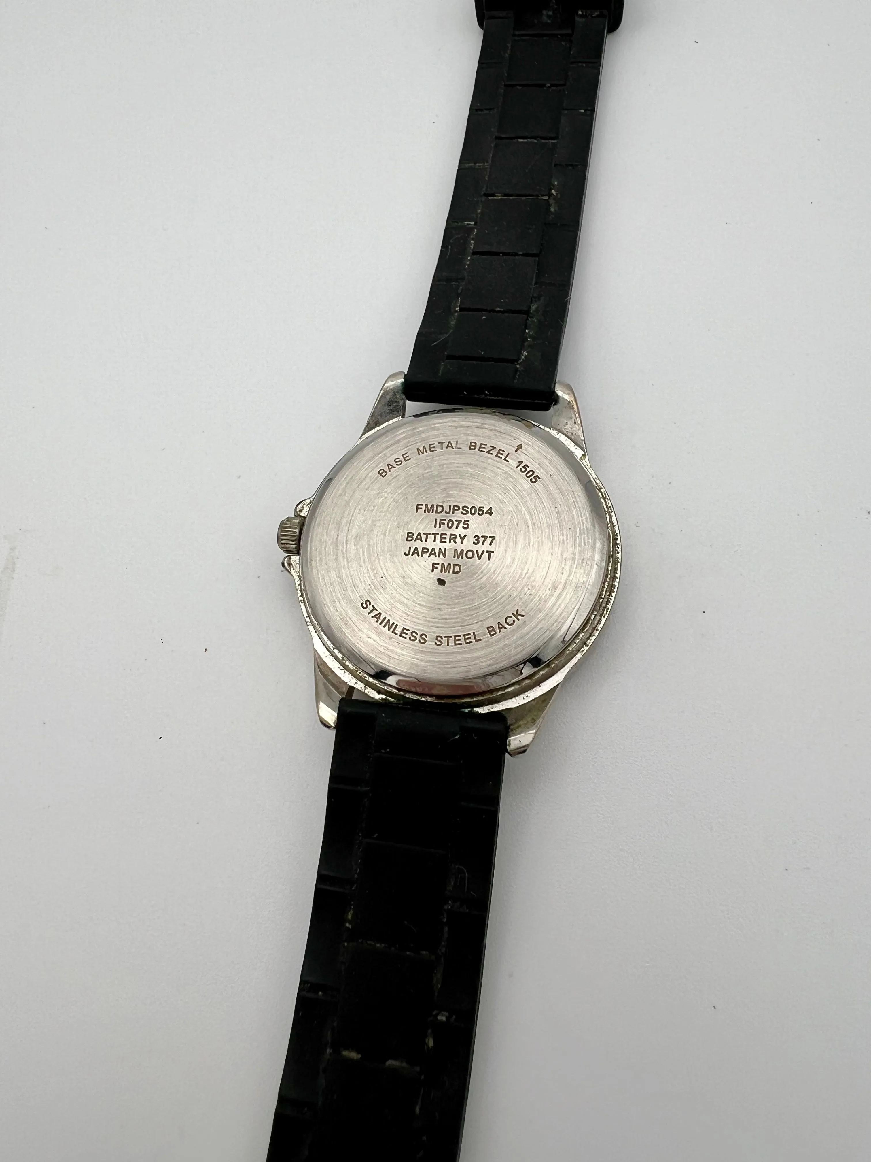 Listing Image Blurred Background