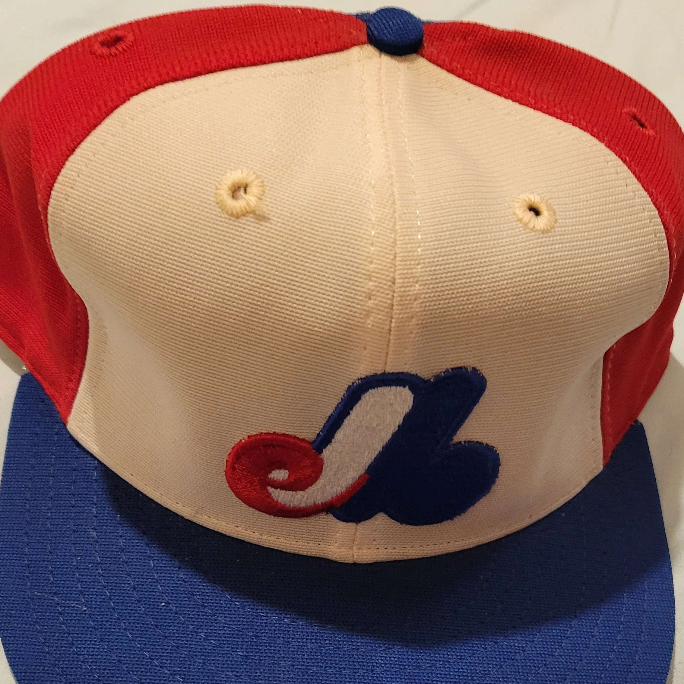 Product image for vintage exops 90s new era  size 5 7/8