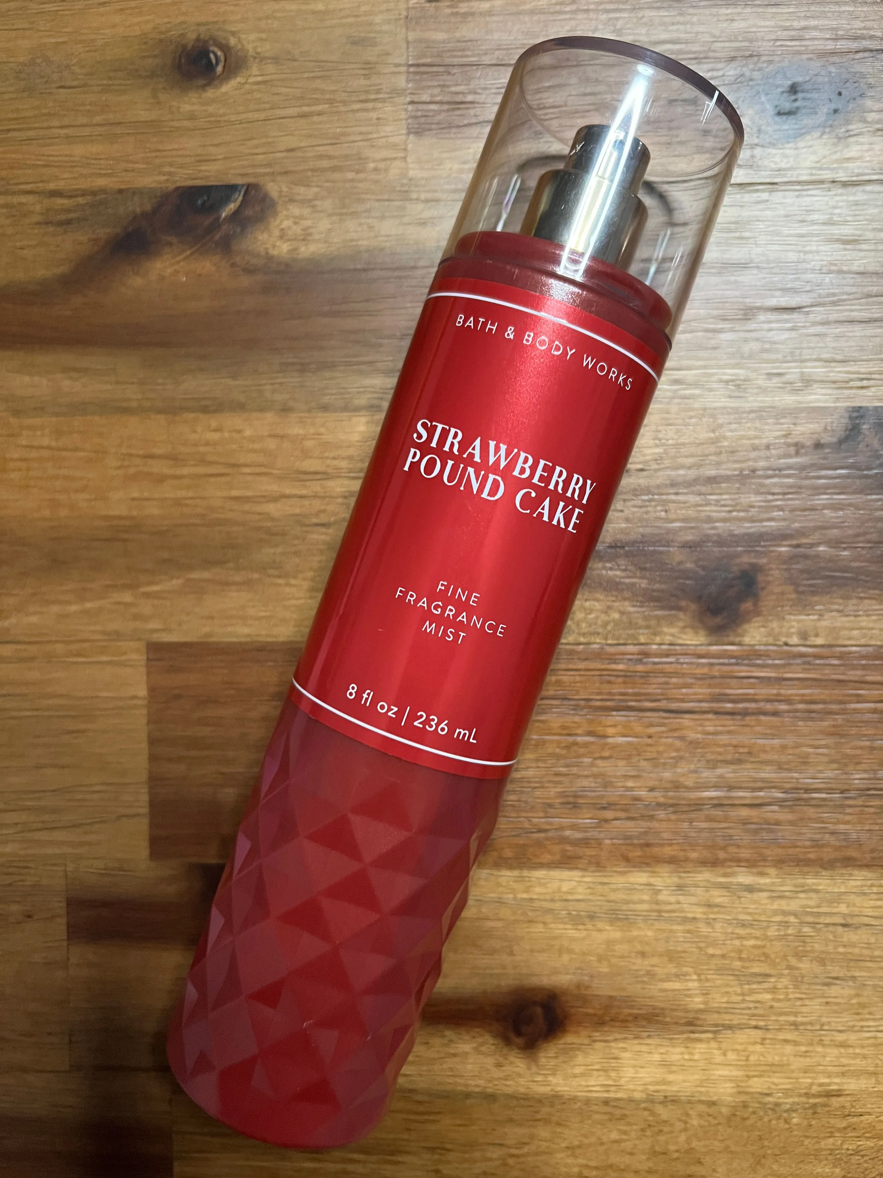 Product image for Bath & Body Works Strawberry Pound Cake