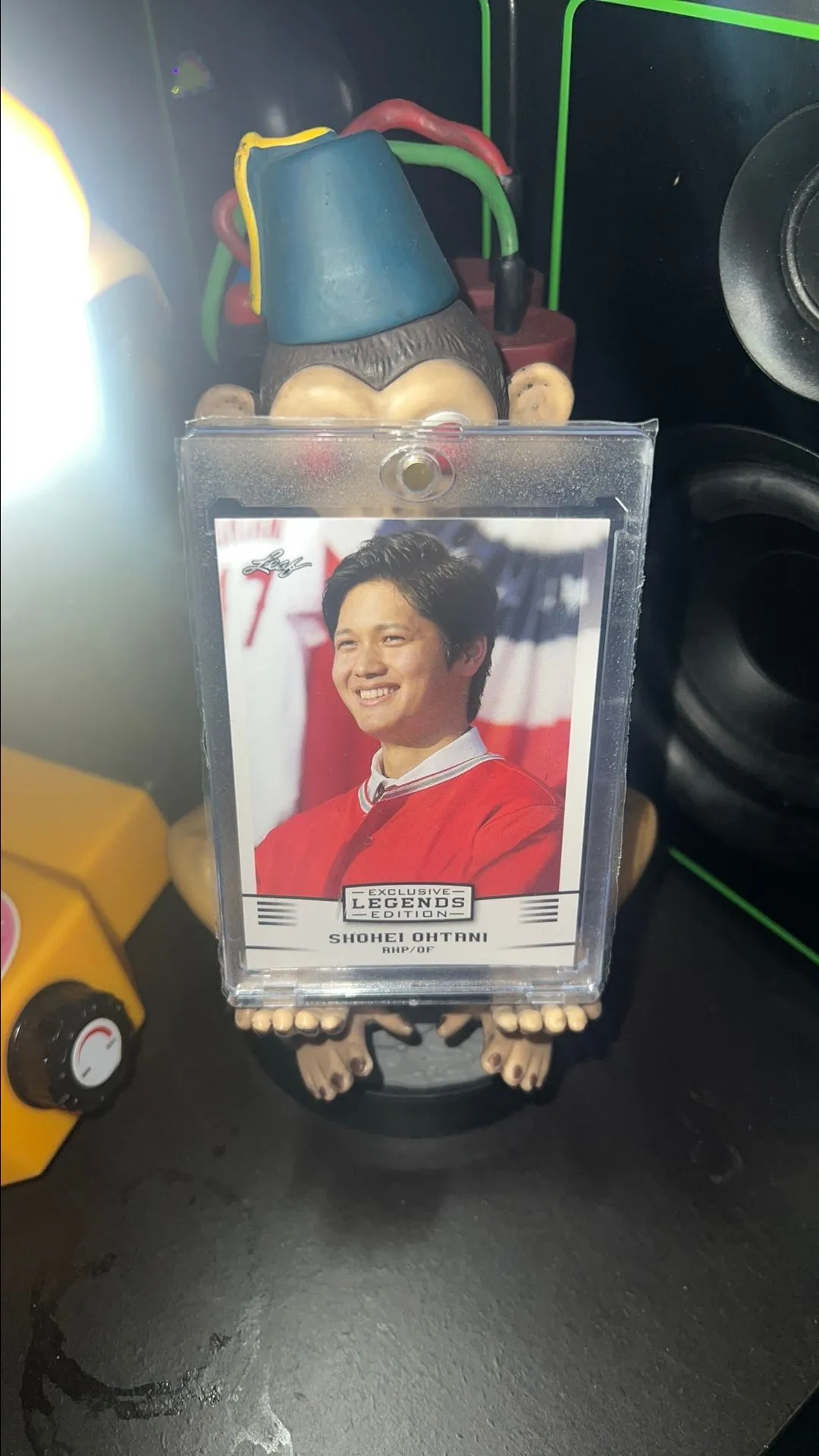 Product image for 2018 LEAF EXCLUSIVE LEGENDS EDITION RC SHOHEI OHTANI #EE-01