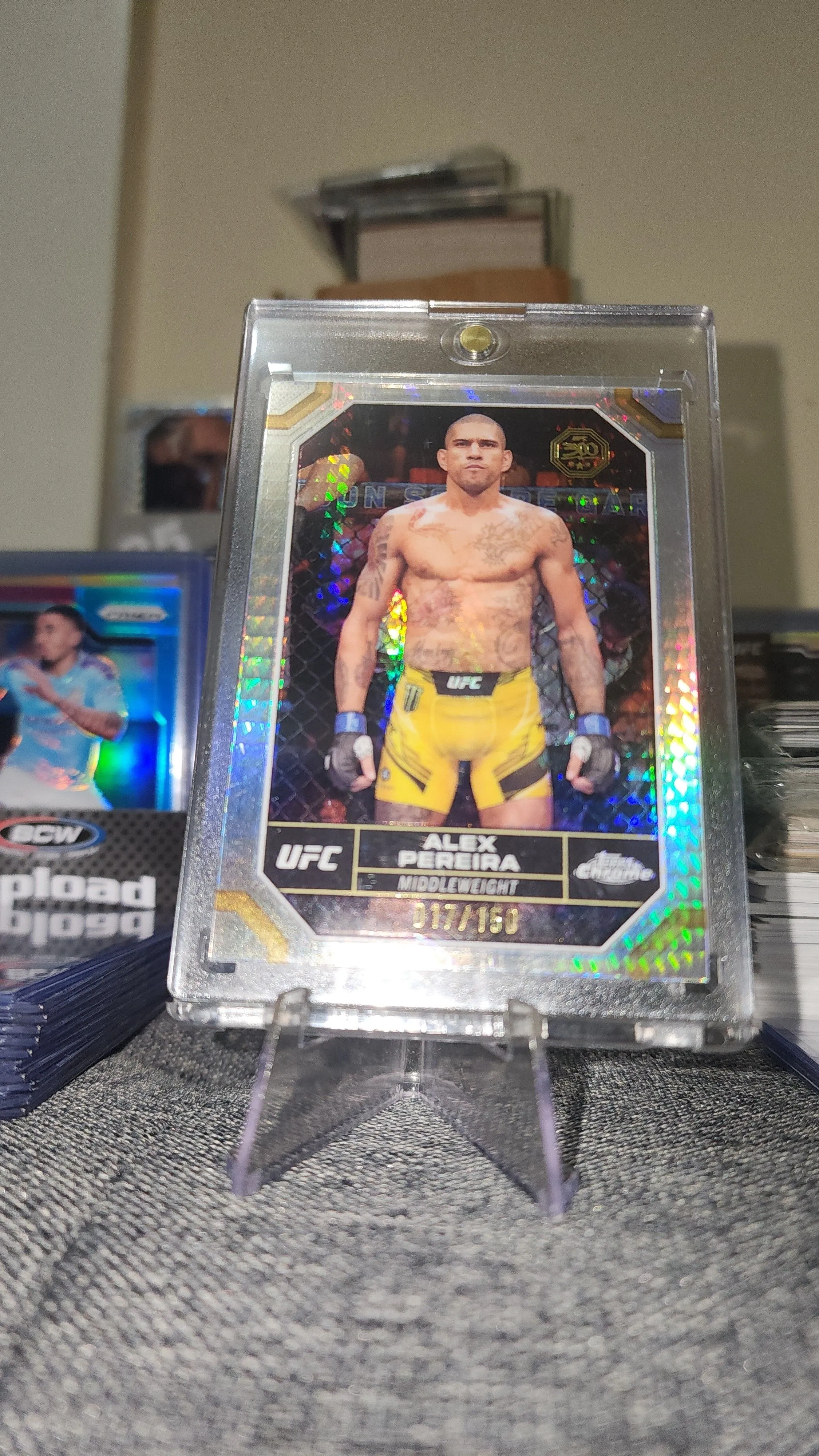 Product image for 2024 topps chrome ufc alex pereira hyper prism /150 stamped ufc 300