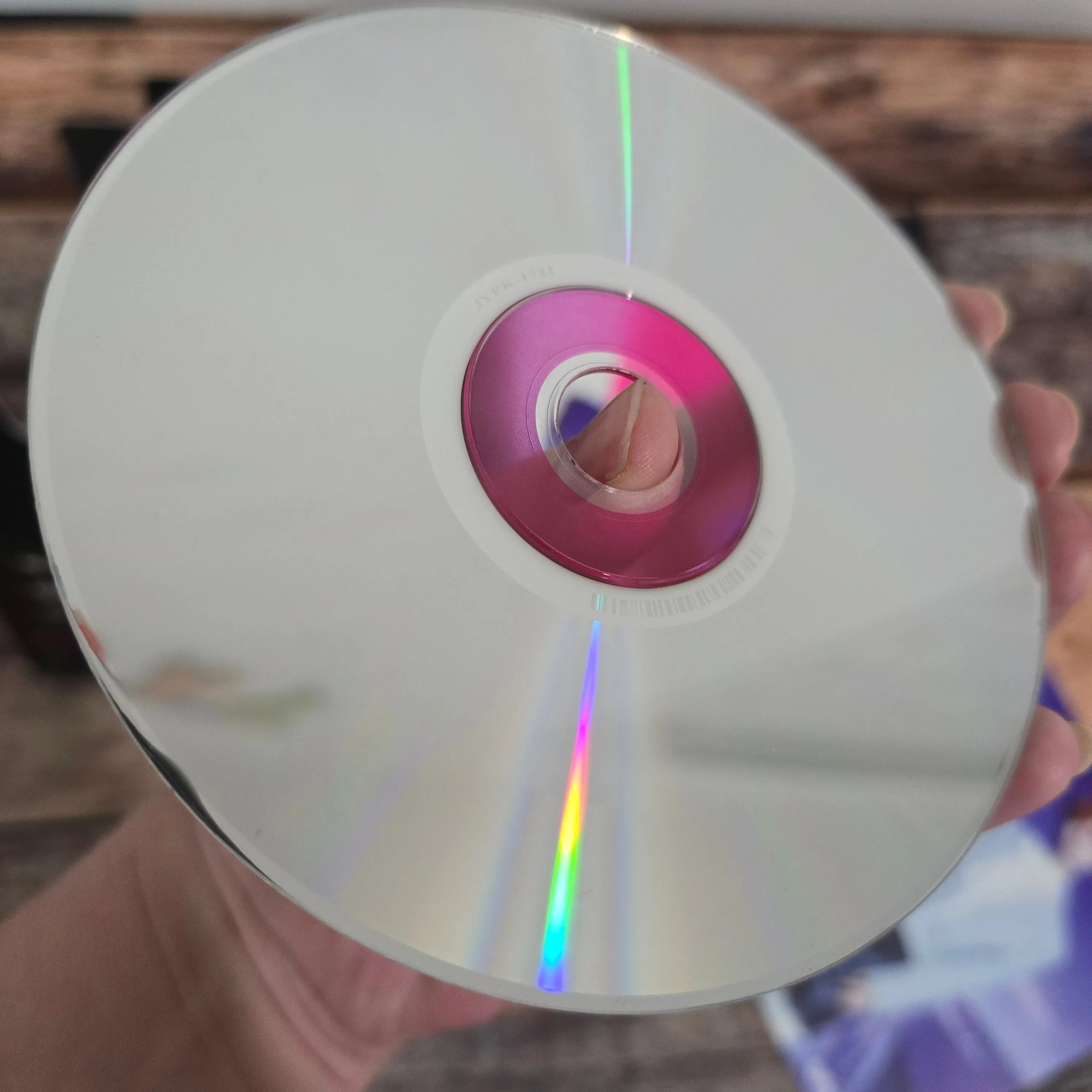 Listing Image Blurred Background