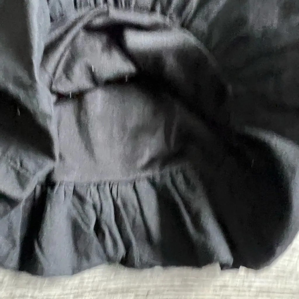 Listing Image Blurred Background